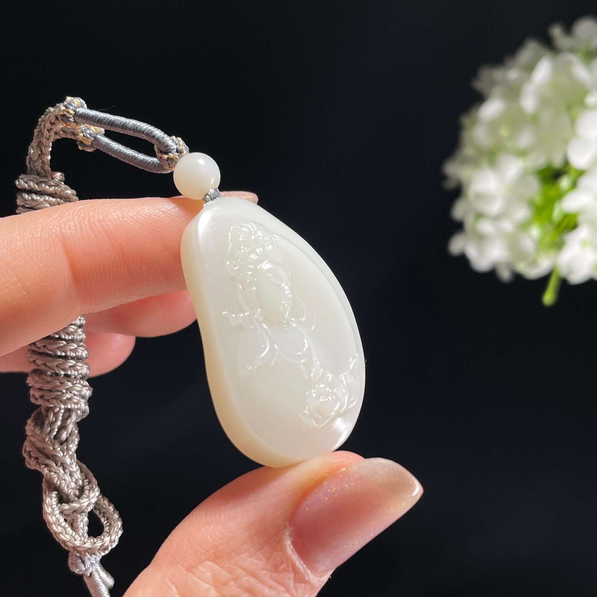 新疆天然和田玉白玉观音雕刻挂件（yc360335）