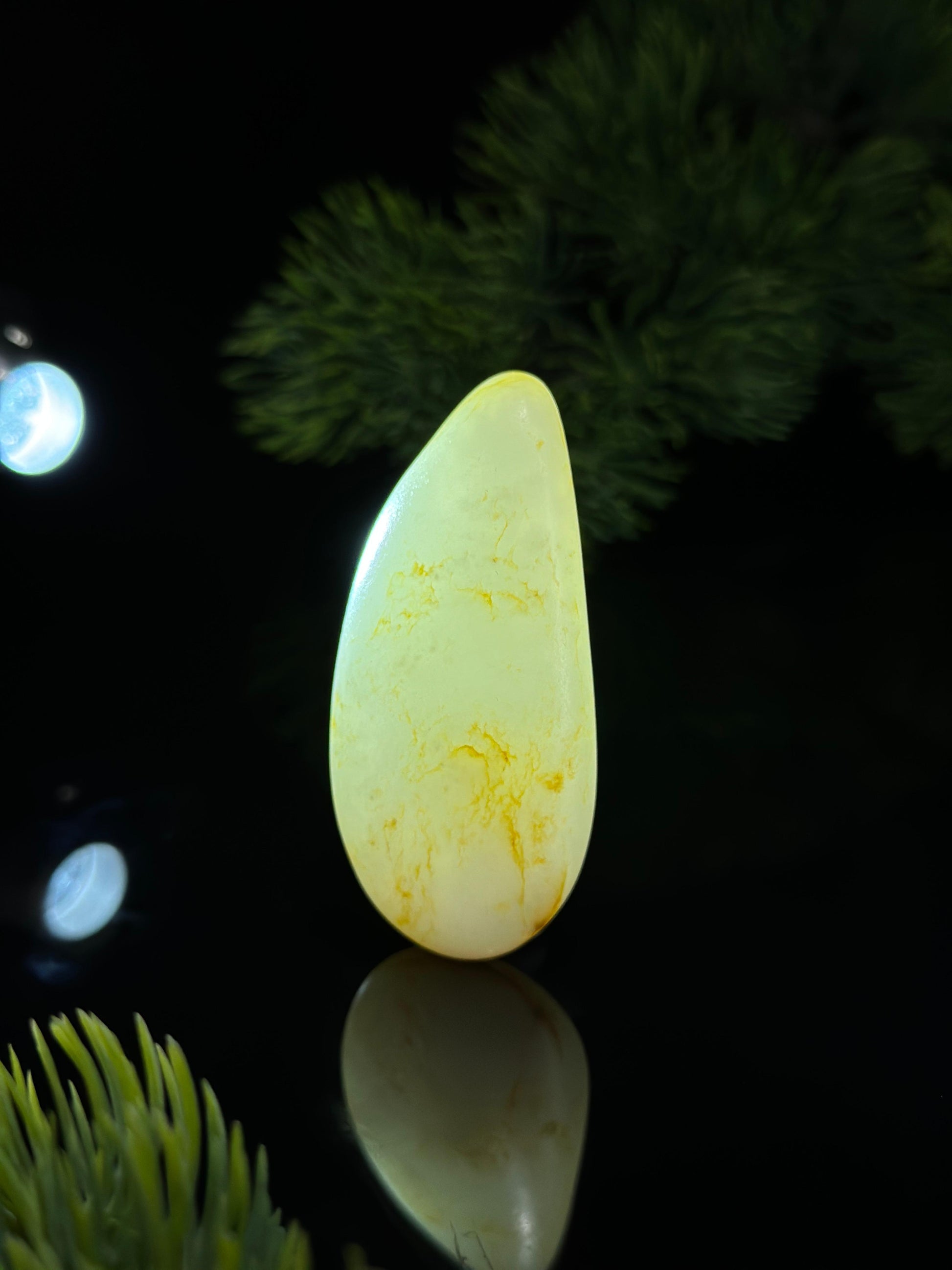 新疆和田玉白玉洒金皮精品籽料手把件（yc681620）