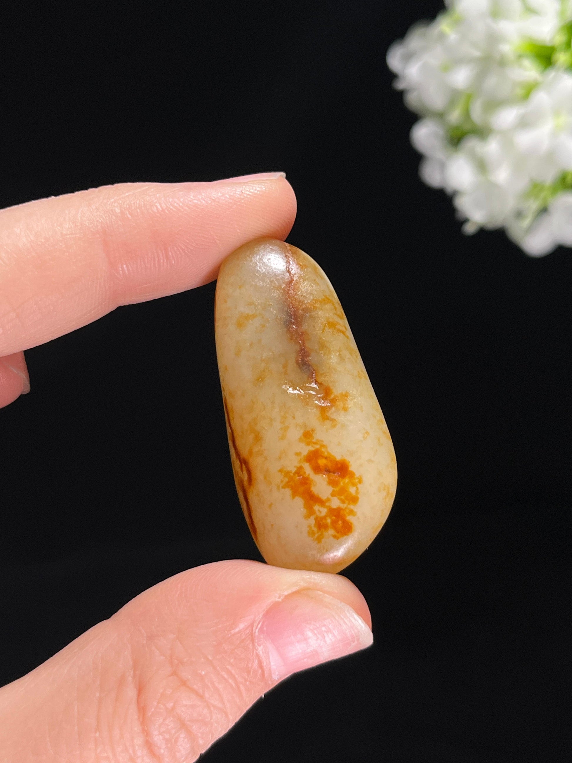 新疆和田玉洒金皮籽料原石（yc255430）