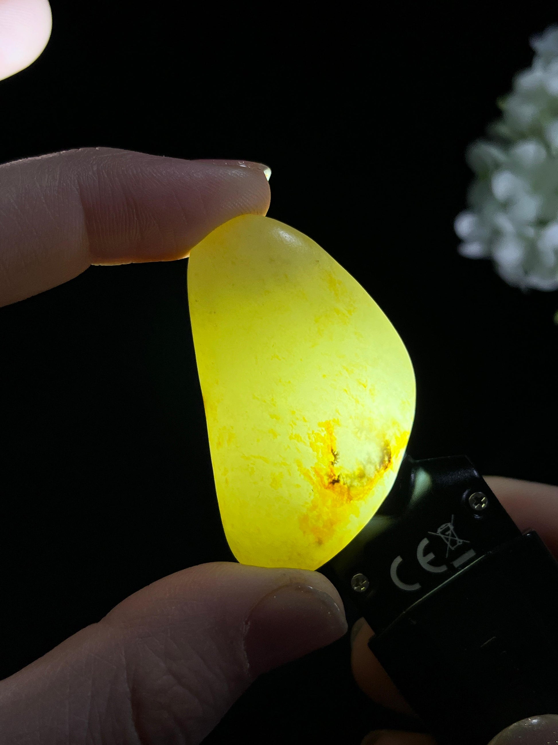 和田玉白玉洒金皮籽料原石（yc266633）