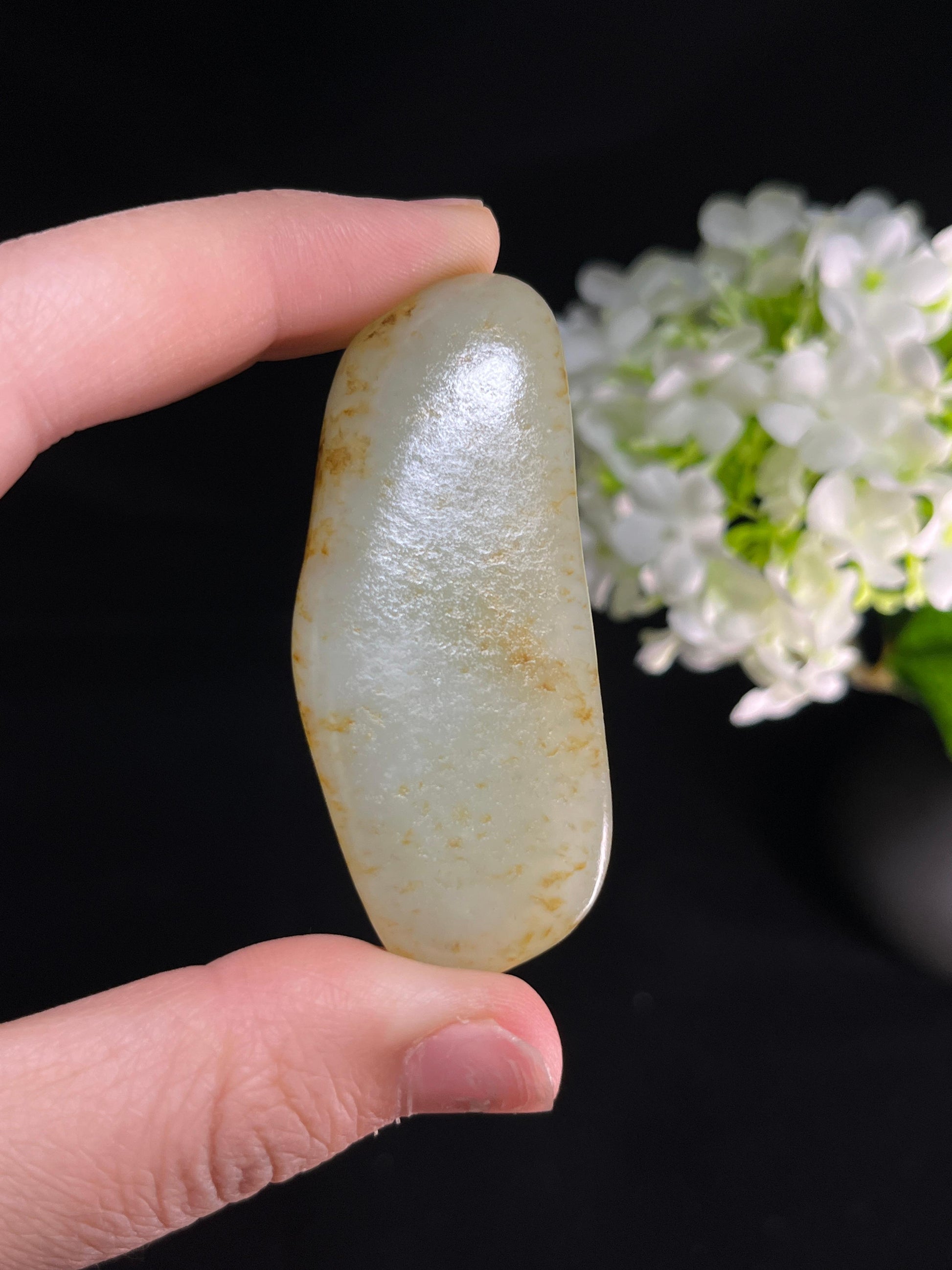 新疆和田玉青白种洒金皮籽料原石（yc250949）