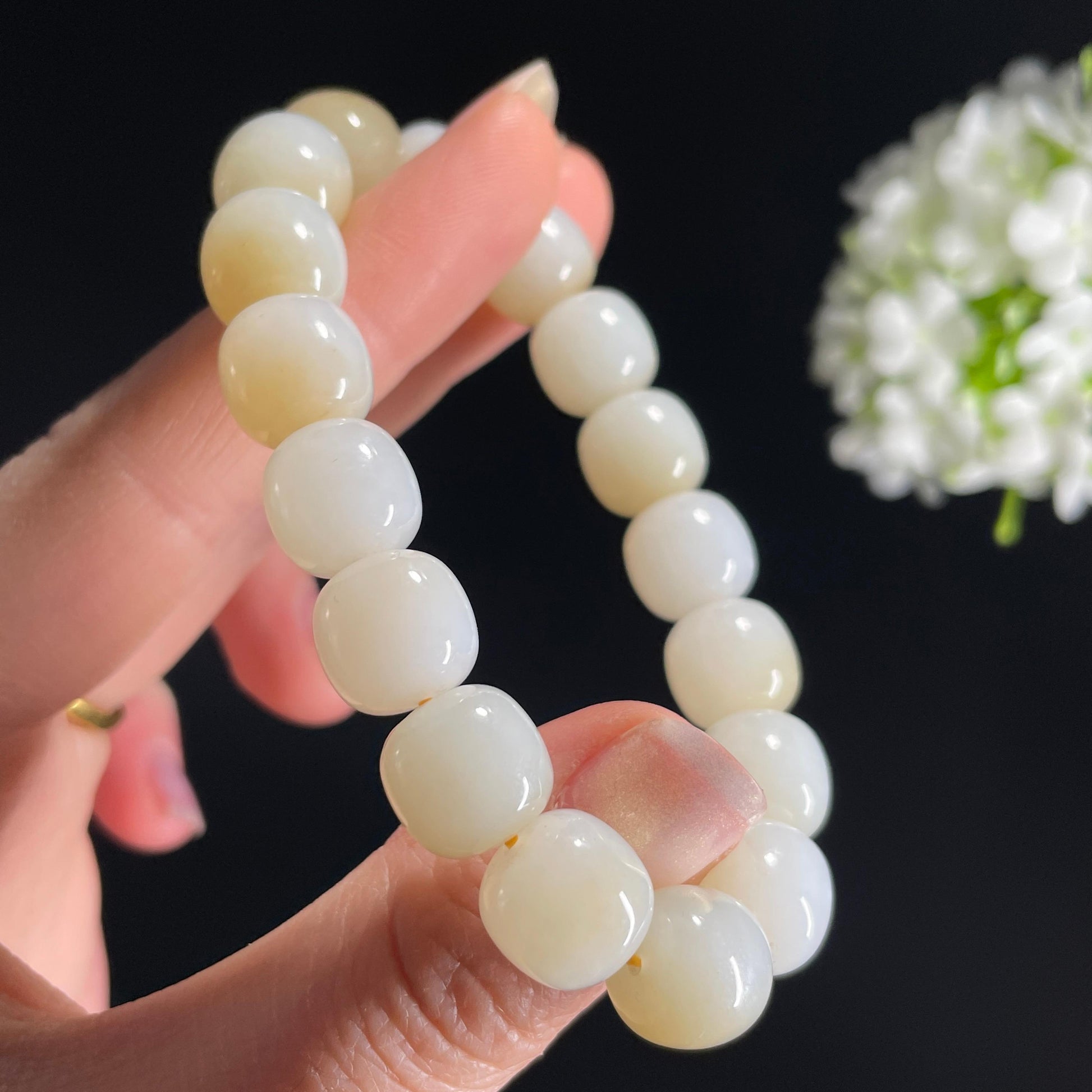 和田玉糖白玉“云隙暖阳”老型珠手串（yc332149）