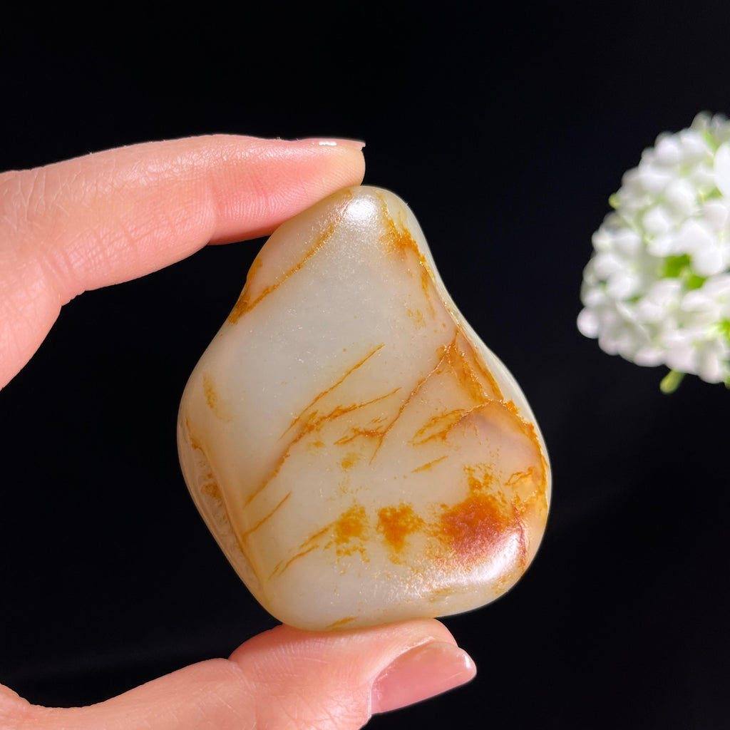 和田玉青白玉洒金聚红皮“香山红叶”籽料原石（yc286448）