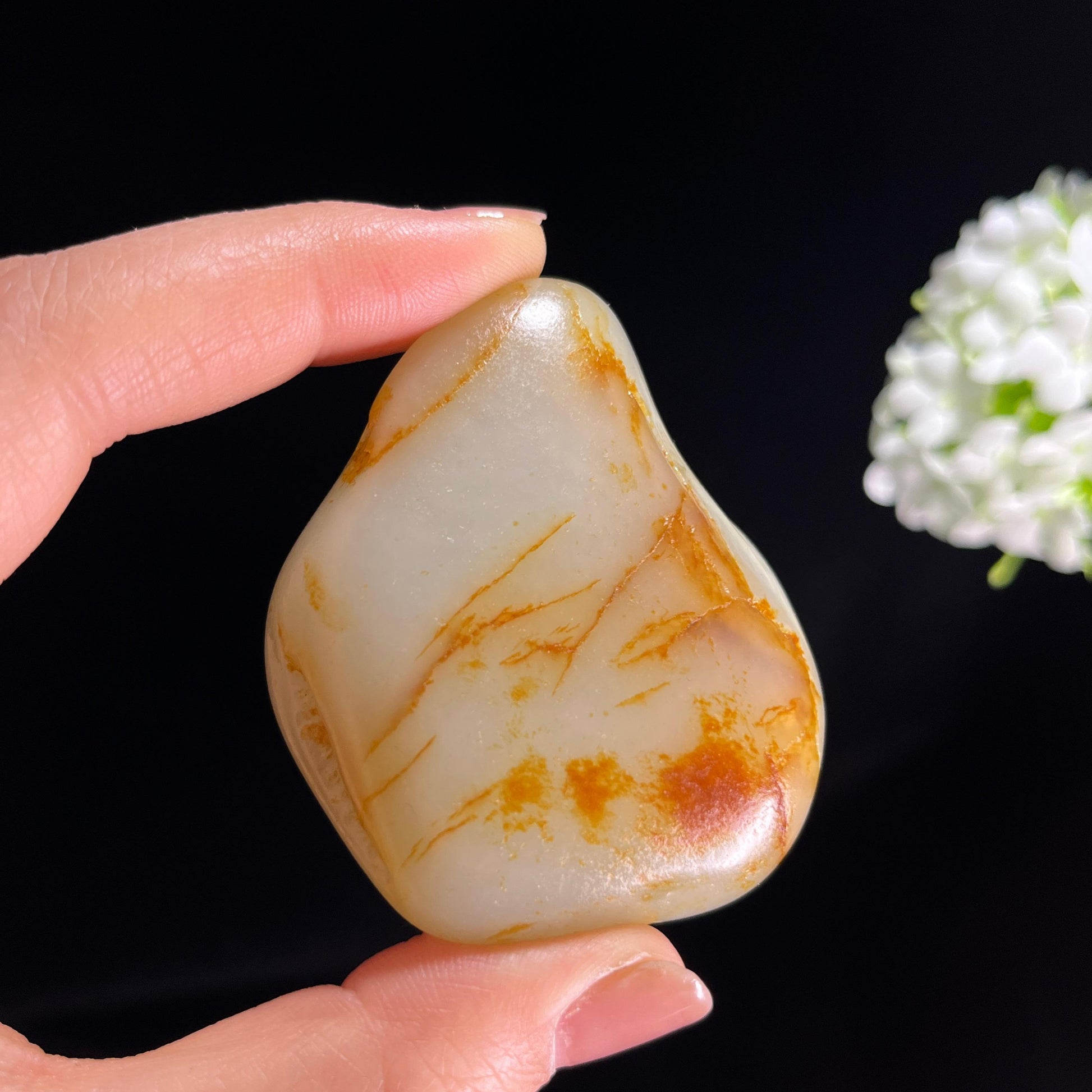 和田玉青白玉洒金聚红皮“香山红叶”籽料原石（yc286448）