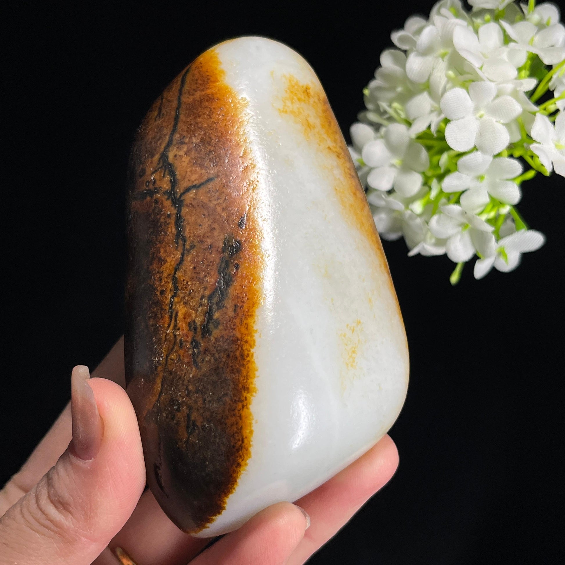 和田玉白玉“秋崖墨云”黑皮聚黄皮籽料（yc367746）