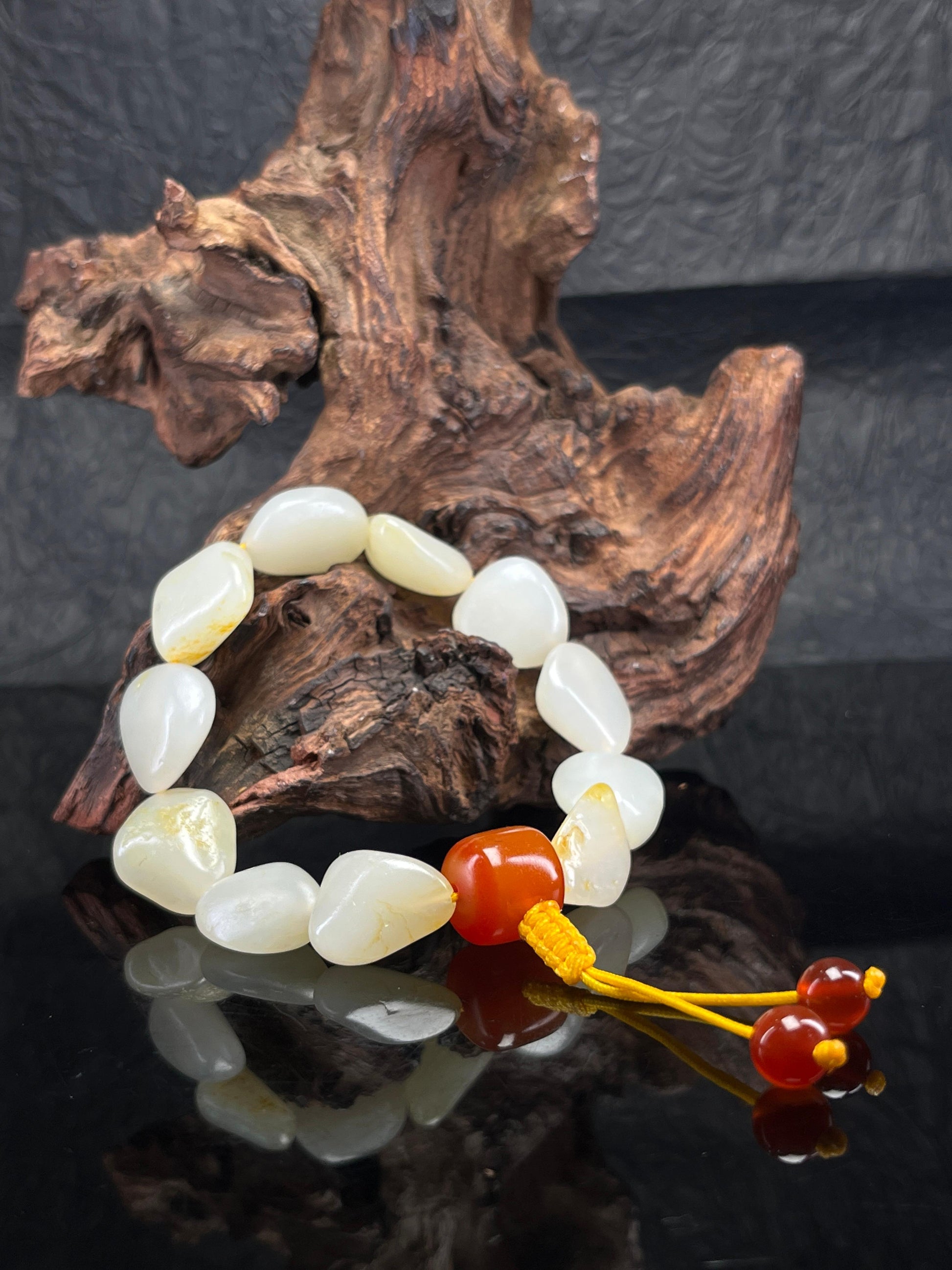 新疆和田玉天然籽料原石白玉手串原籽原皮（yc232506）