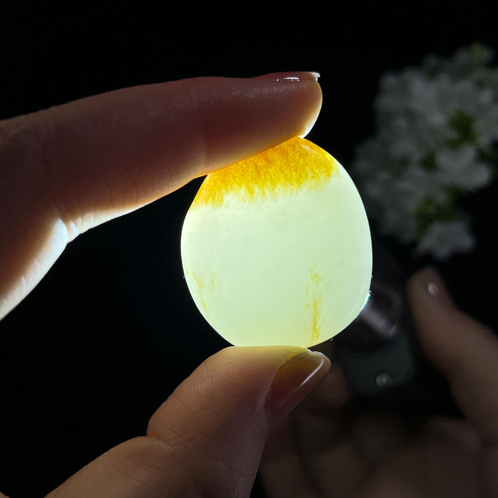 和田玉一级白洒金皮“金顶凝月”籽料原石（yc279880）