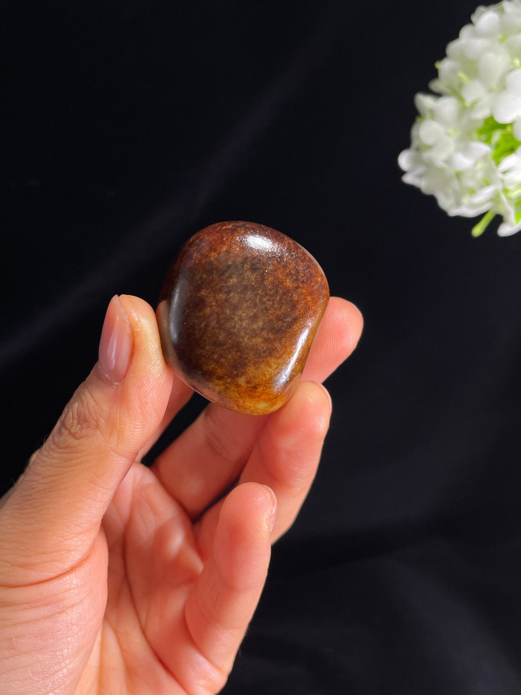 和田玉红沁皮籽料原石（yc265220）
