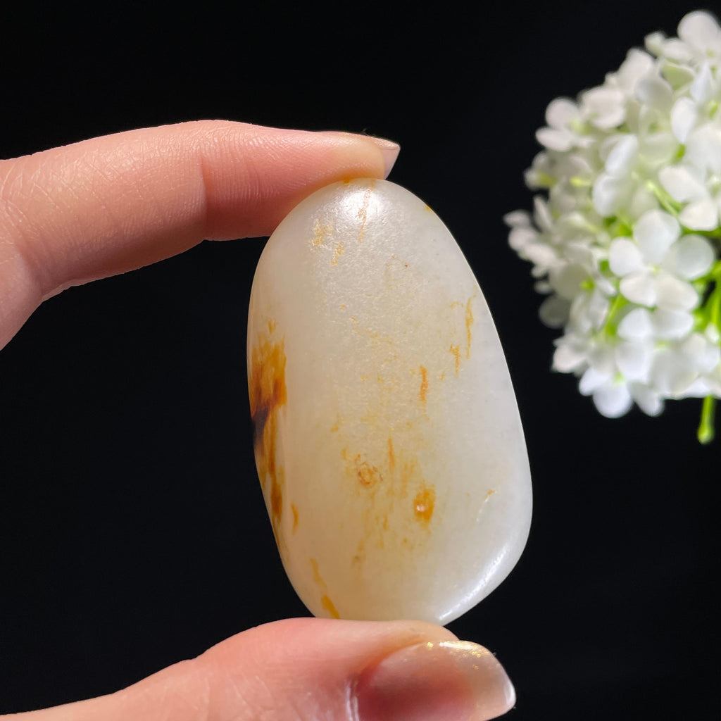 和田玉一级白洒金洒红皮“金枫落雪”籽料原石（yc311822）