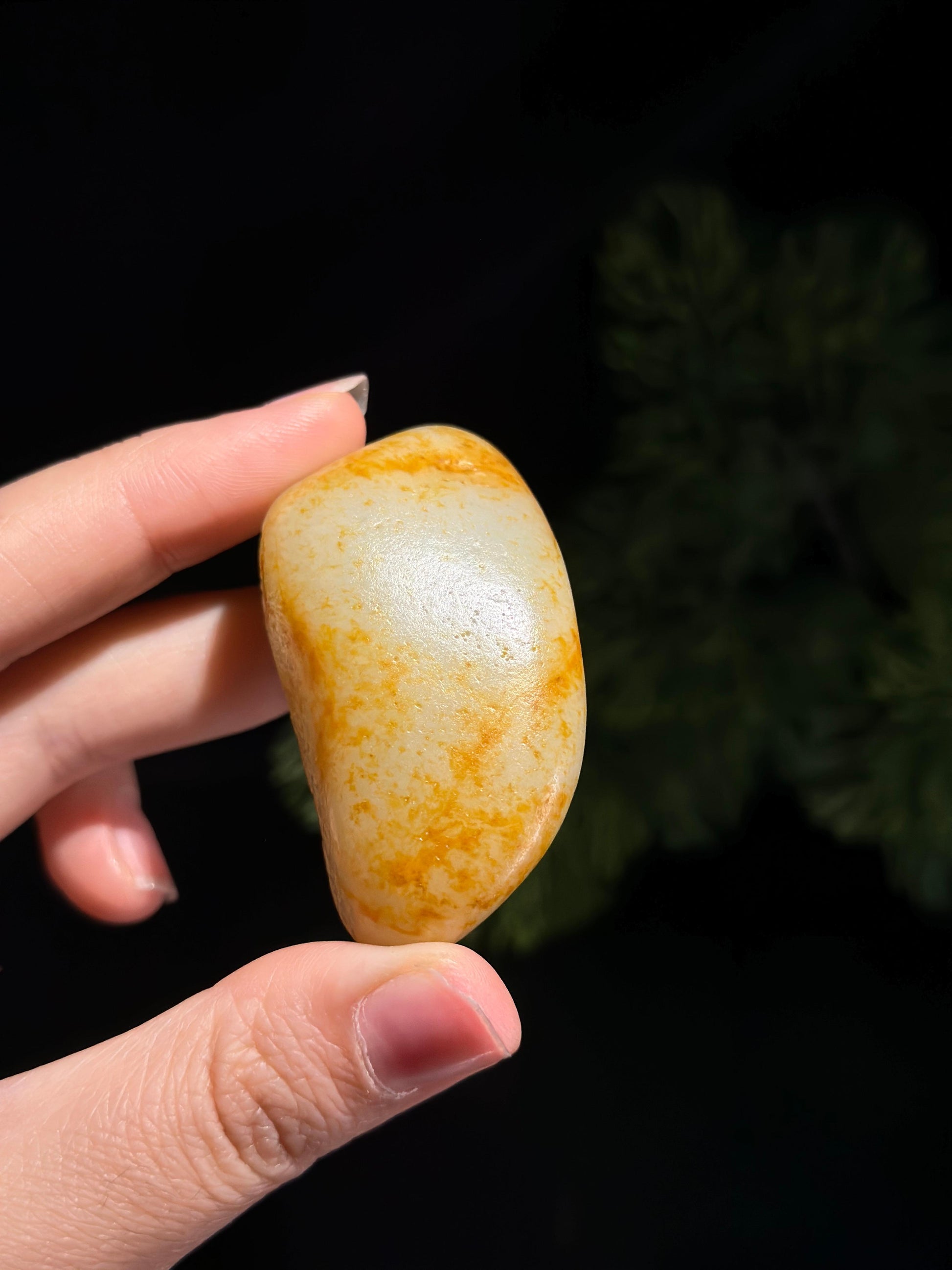 新疆和田玉白玉洒金皮珍品籽料手把件（yc539692）