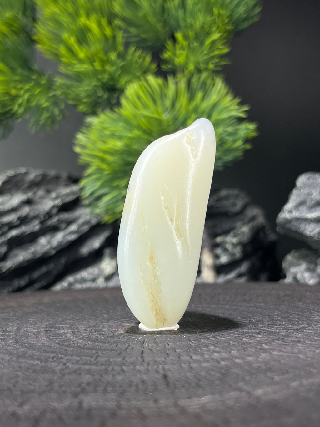 和田玉白玉青花籽料原石挂坠（yc224581）