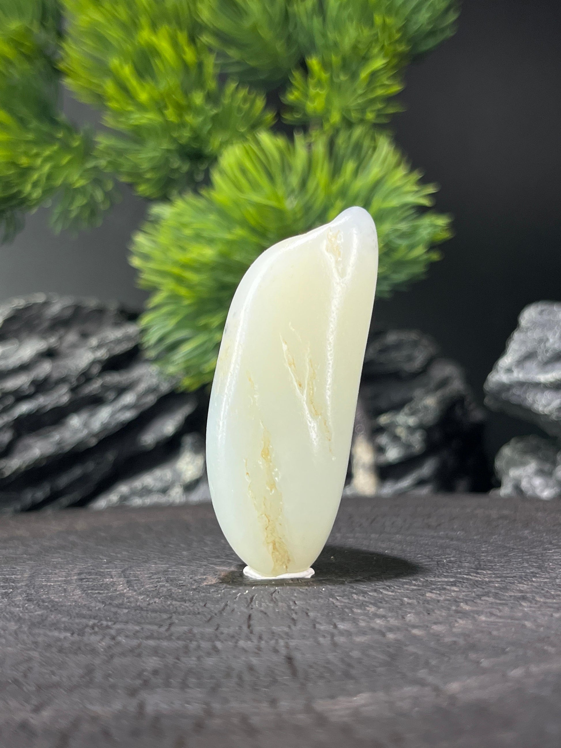 和田玉白玉青花籽料原石挂坠（yc224581）
