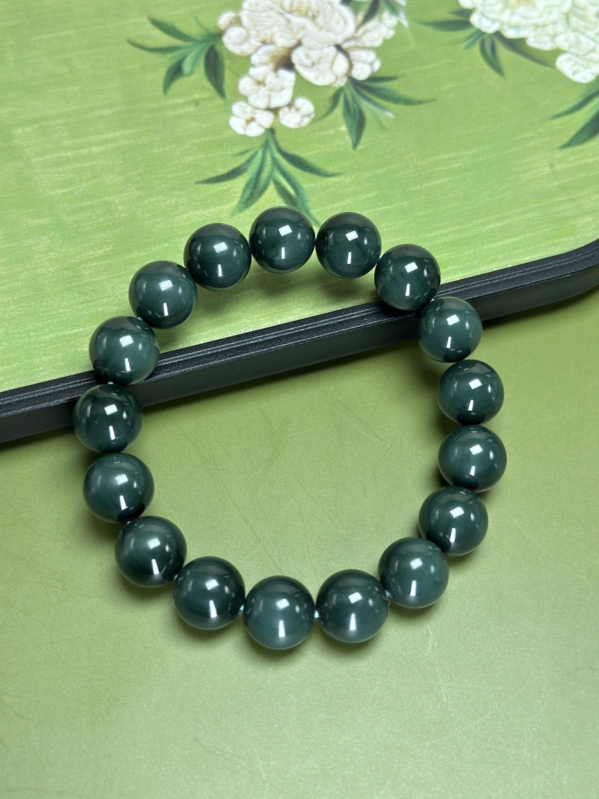 和田玉蓝调沙枣青圆珠手串（17颗）（yc755979）