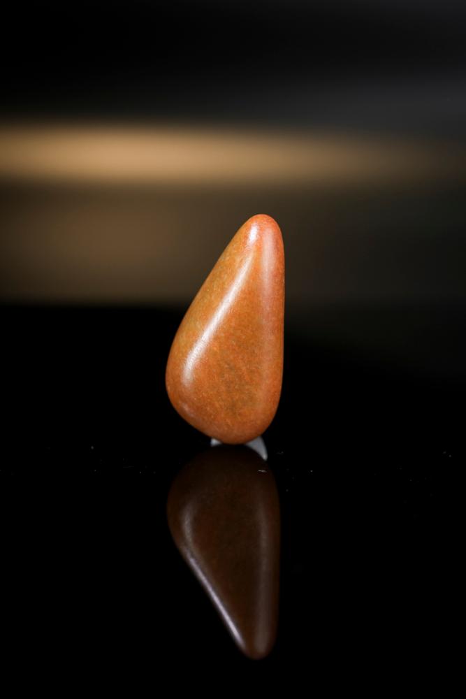 新疆和田玉精品黄沁籽料原石（yc254588）