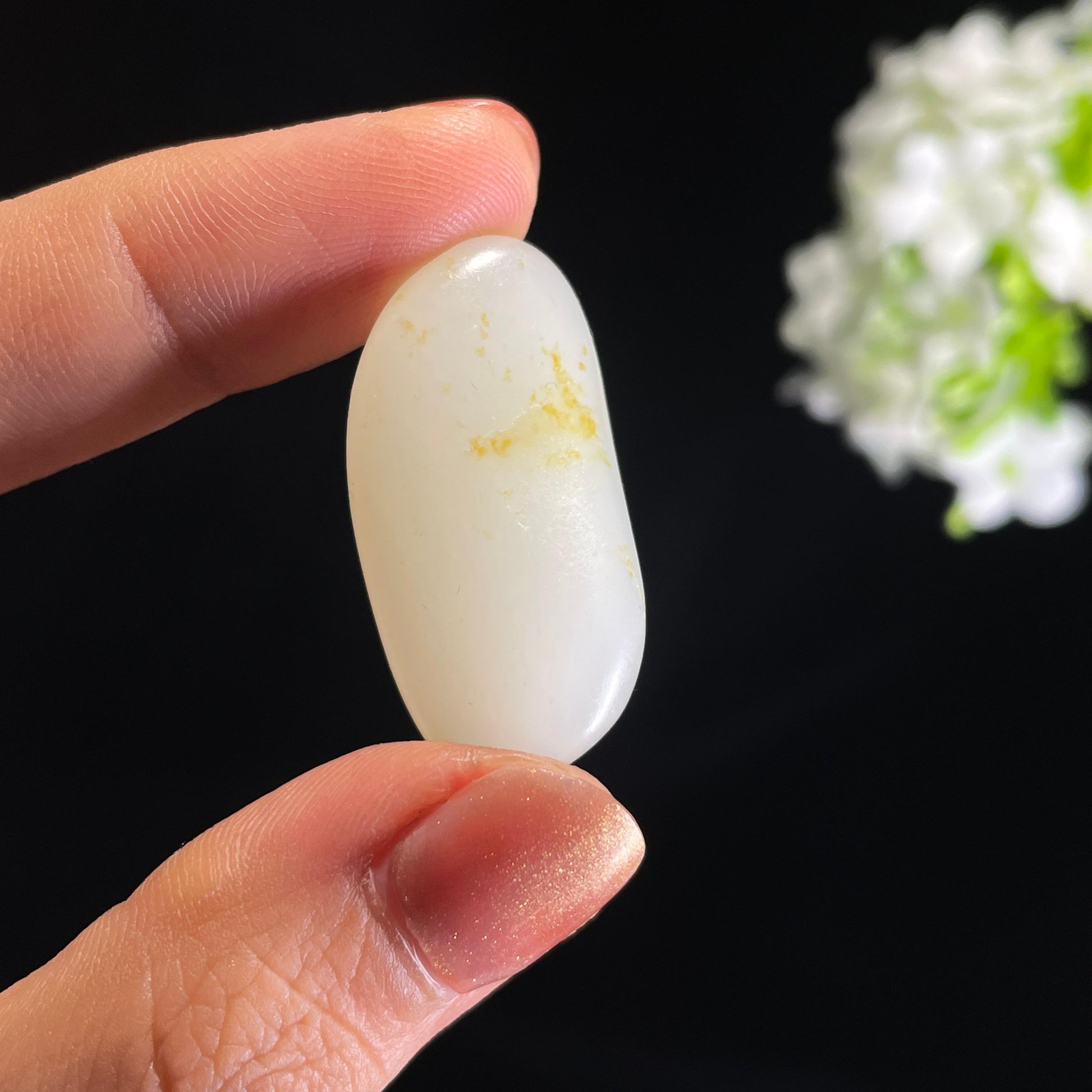 和田玉“丝金垂玉”一级白洒金皮籽料（yc426937）