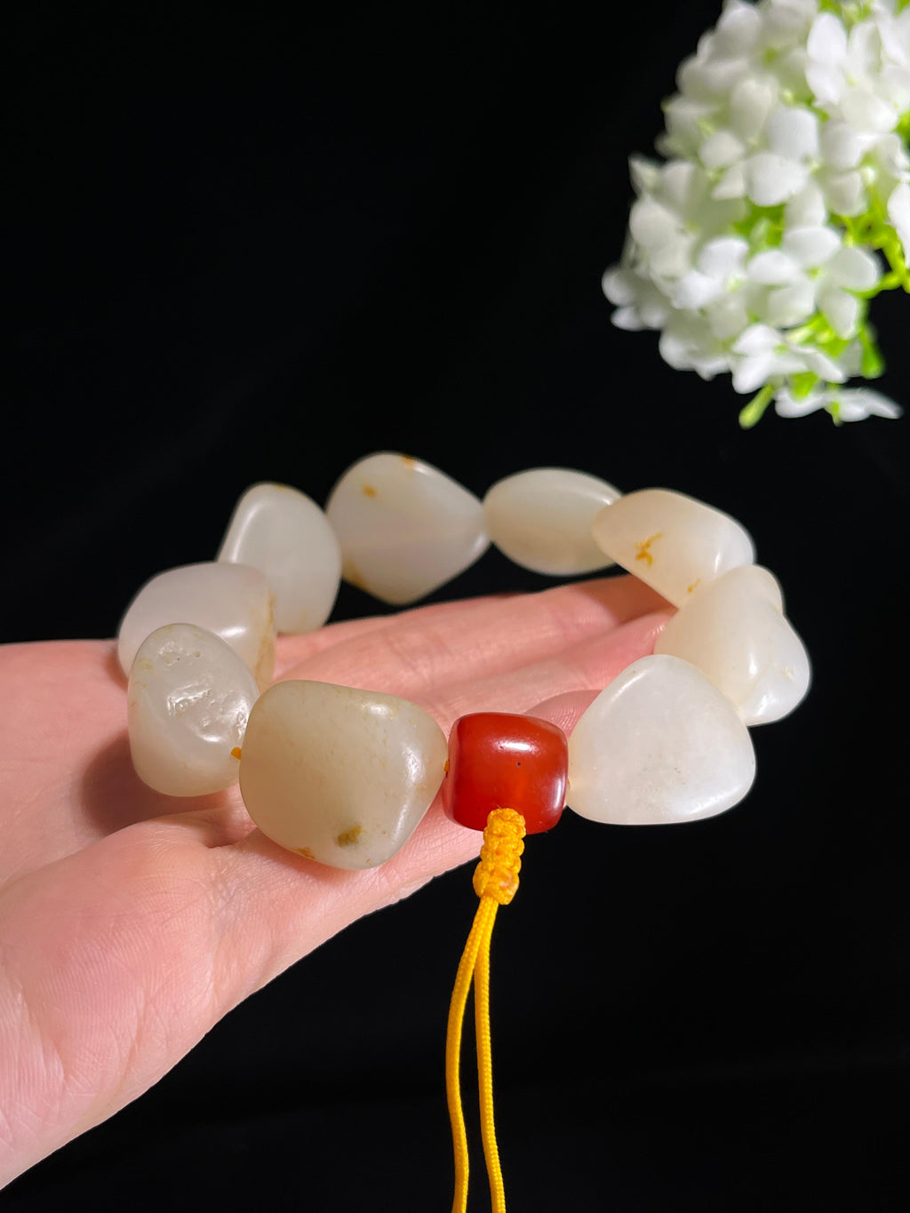 新疆天然和田玉白玉籽料原石洒金皮手串（yc269052）