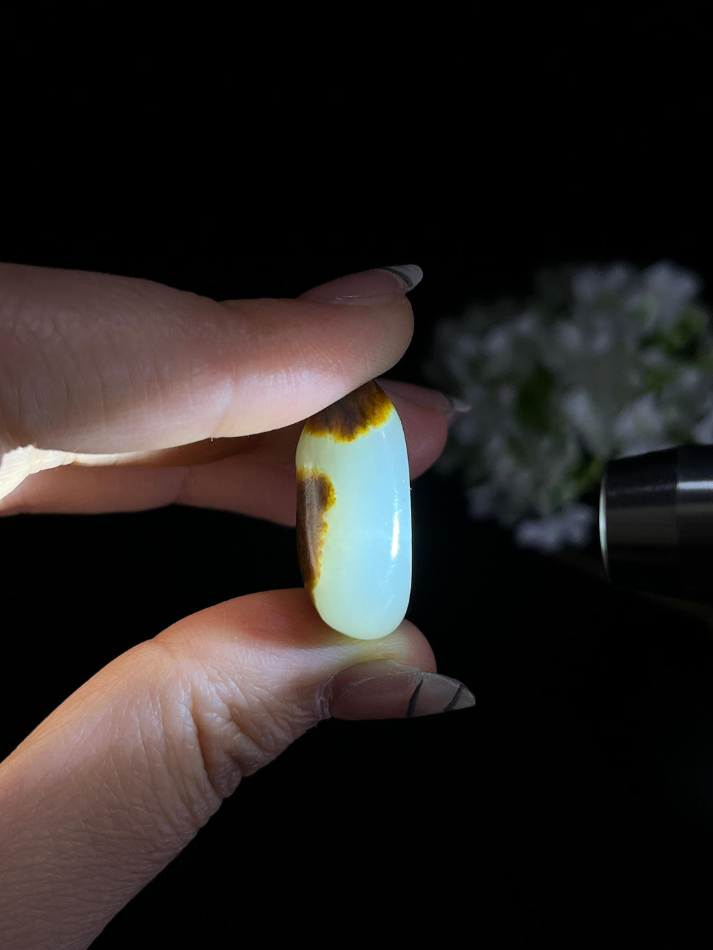 新疆和田玉红皮白肉随形包金挂件籽料原石（yc250204）