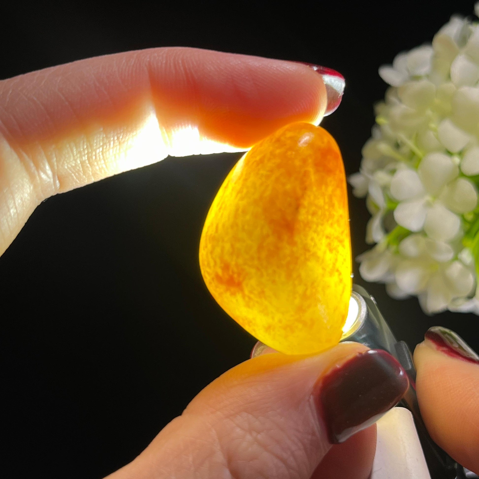 和田玉白玉“秋实含韵”通体洒金皮籽料挂件（yc336328）