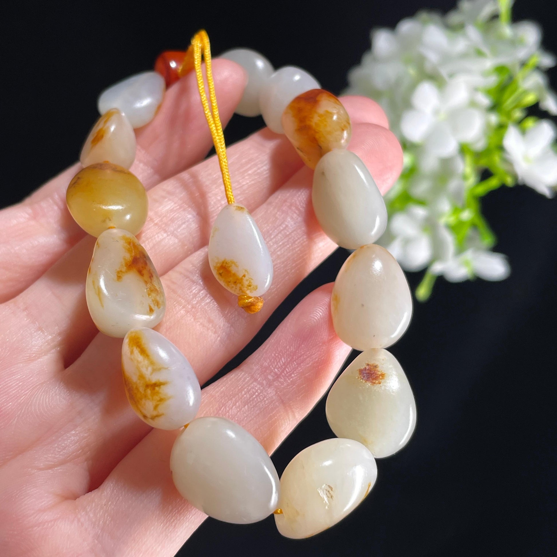 新疆天然和田玉白玉红皮原籽手串（14颗）（yc396016）