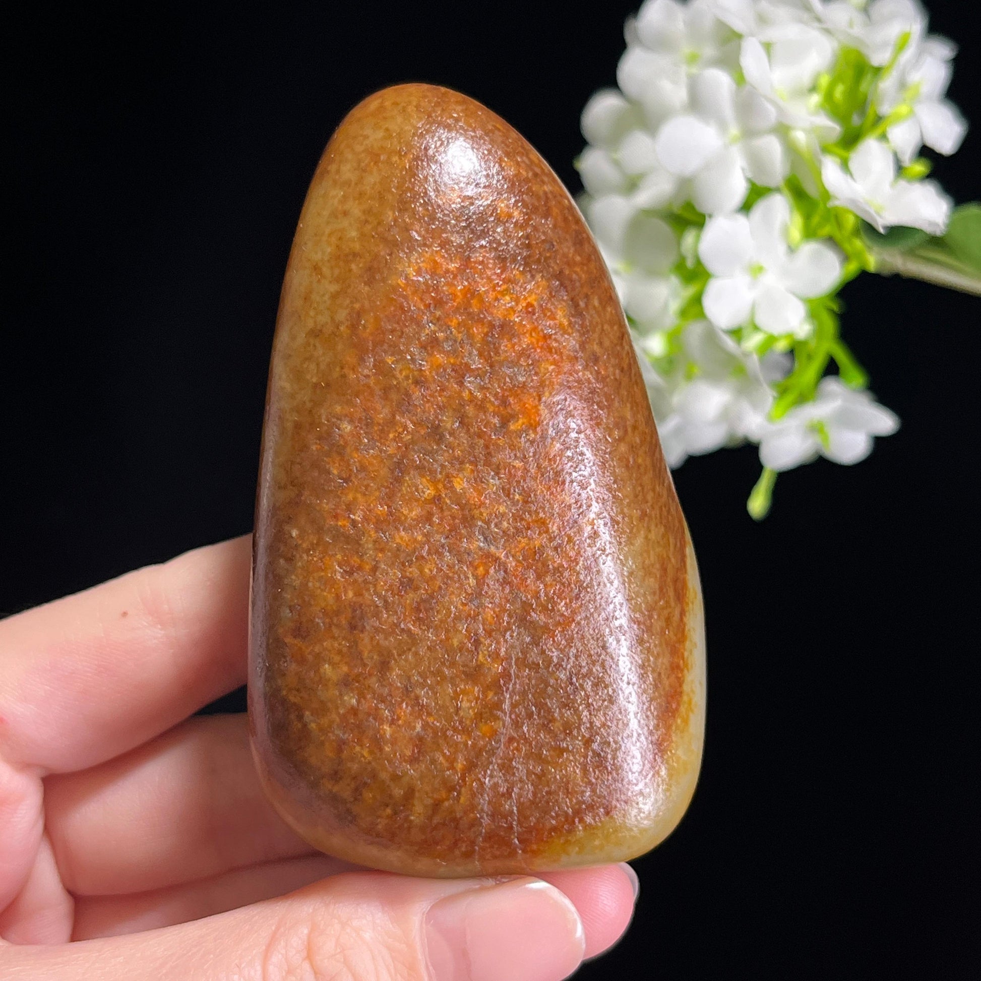 和田玉青白玉洒金黑红皮“半峰霞”籽料原石（yc310881）