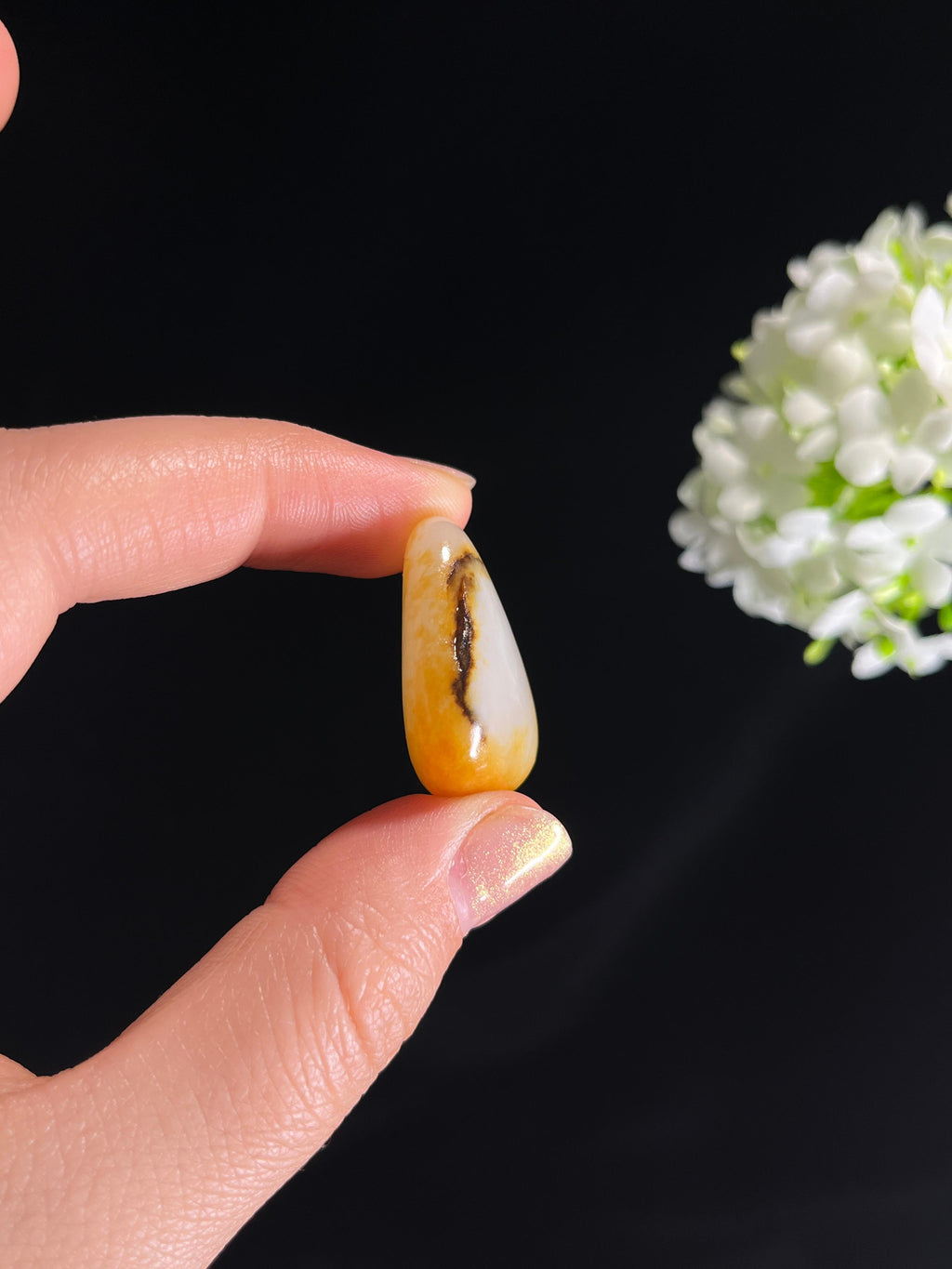 和田玉白玉特色洒金皮籽料原石（yc275150）