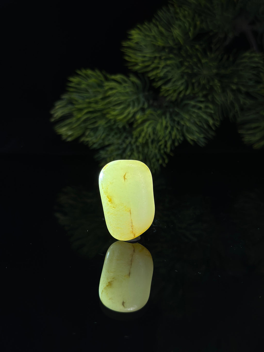 新疆和田玉白玉洒金皮挂件籽（yc536861）