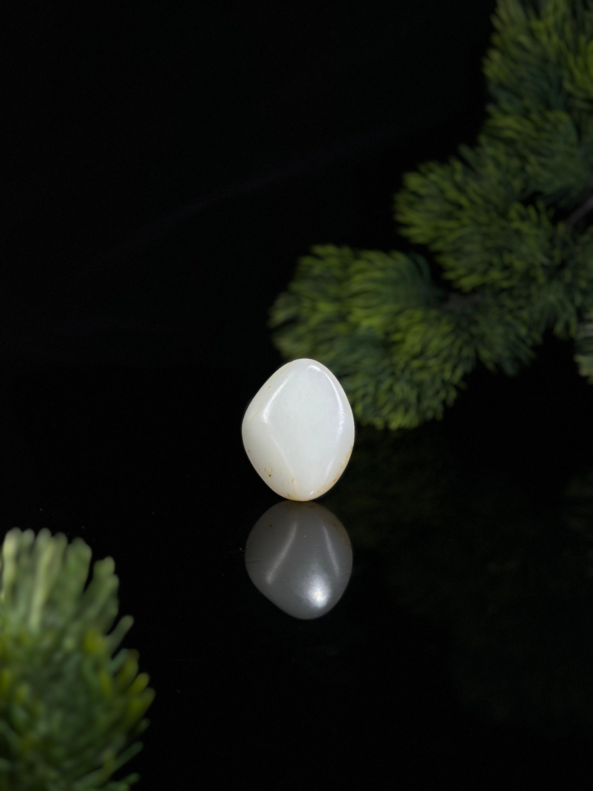 新疆和田玉白玉洒金皮秋梨皮珍品挂件籽（yc495262）