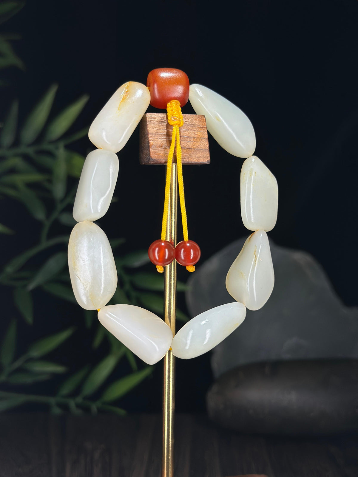 新疆和田玉白玉洒金皮原籽手串（8颗）（yc713956）