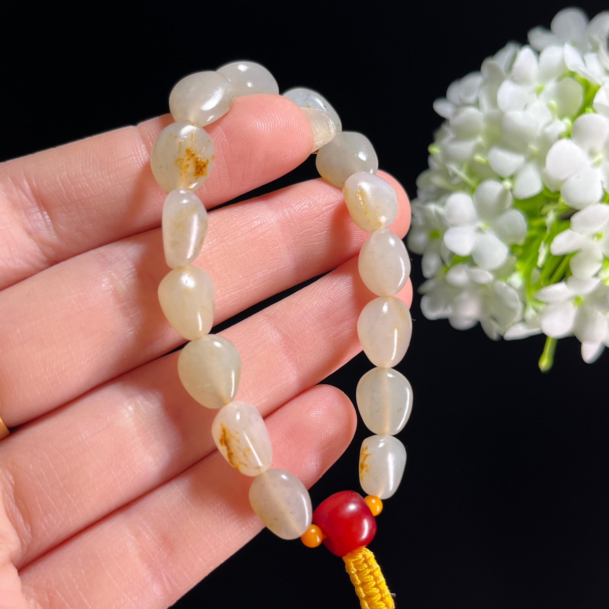 和田玉白玉洒金皮籽料原籽手串（yc332532）