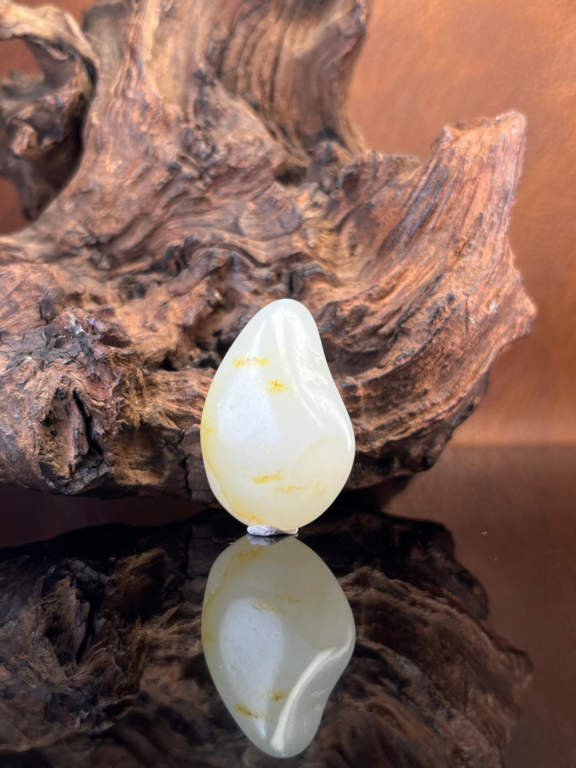 新疆和田玉洒金皮籽料原石包金挂件（yc228169）