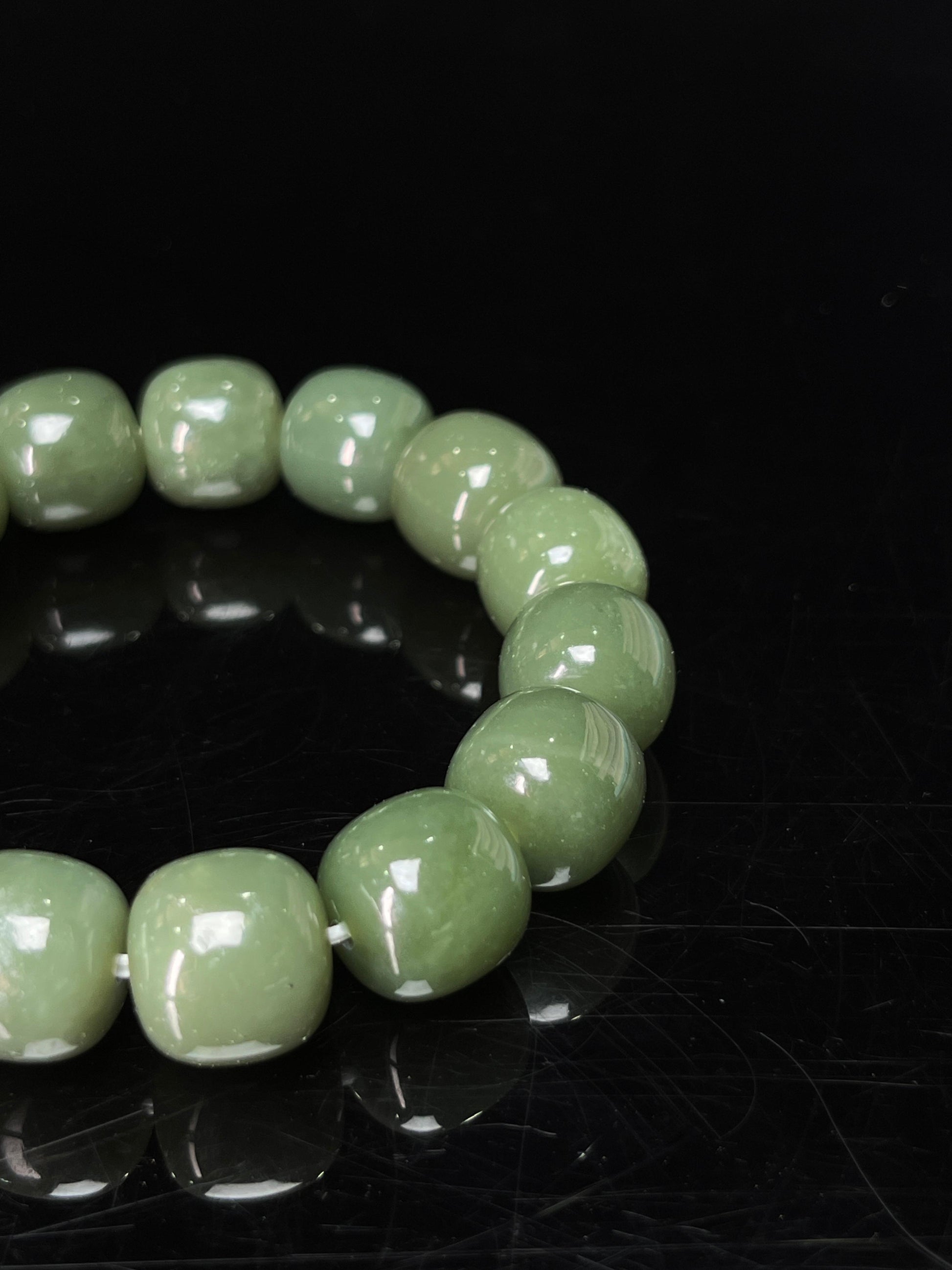 和田玉青玉手串（12卡）（yc234135）