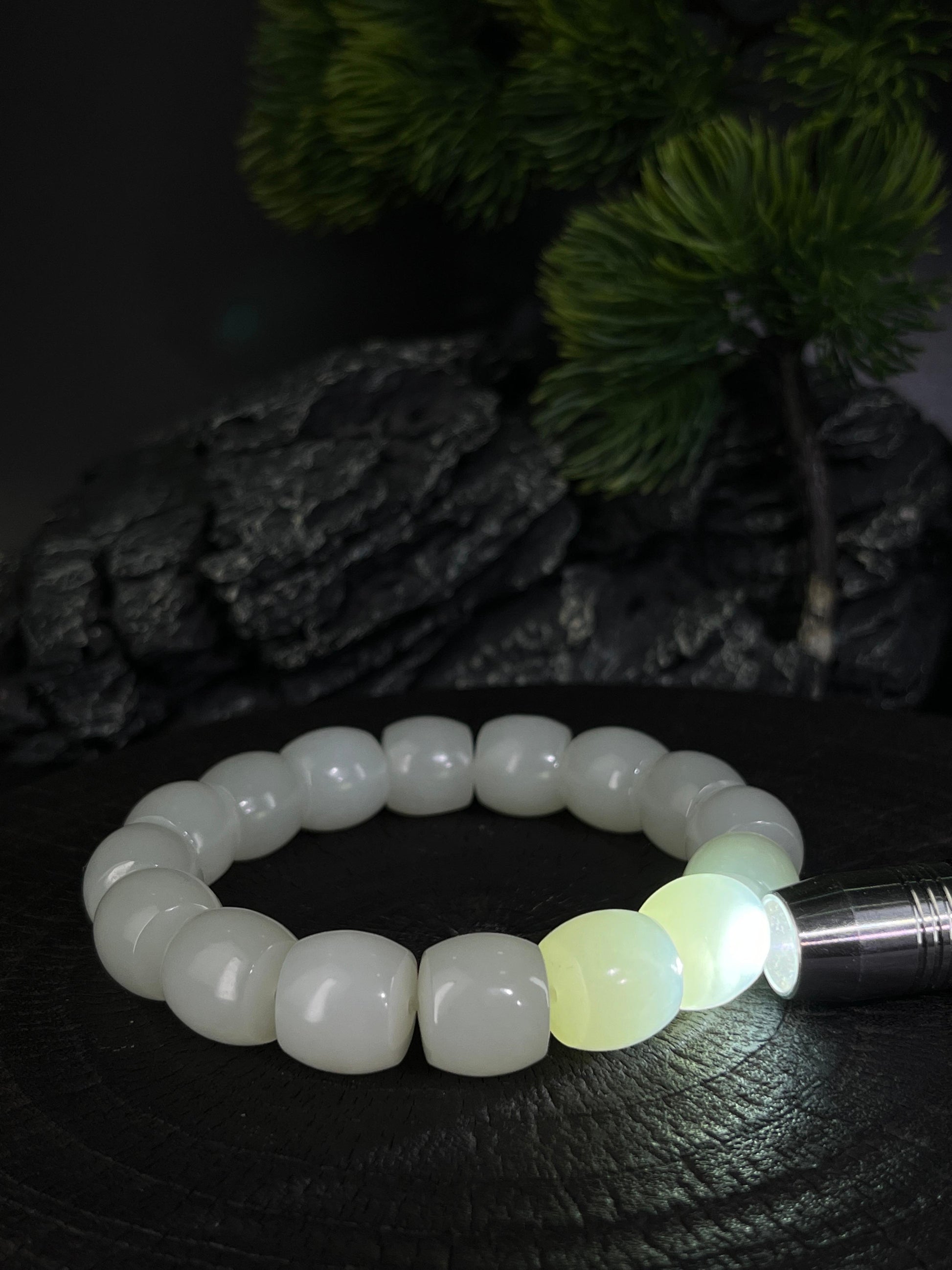 和田玉山料白玉直切珠手串（13.5卡）（yc228607）