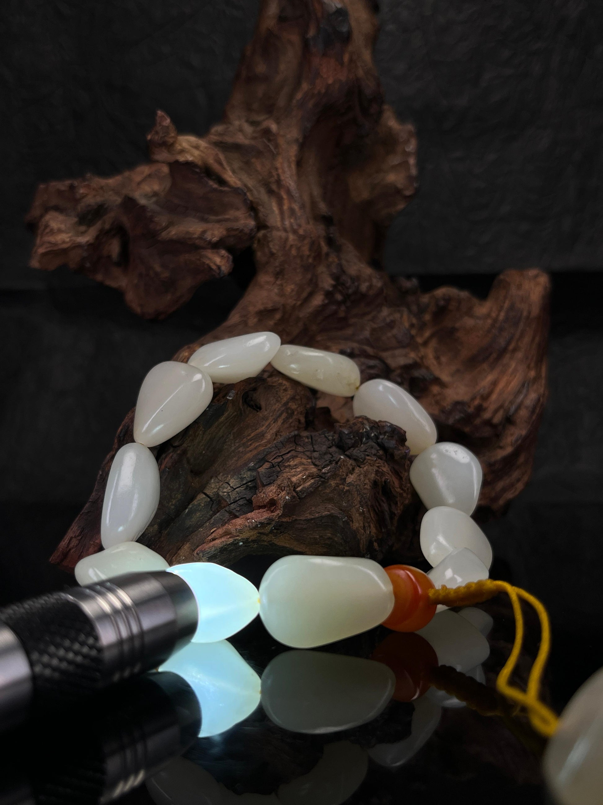 新疆和田玉天然籽料原石手串原籽原皮（yc232500）