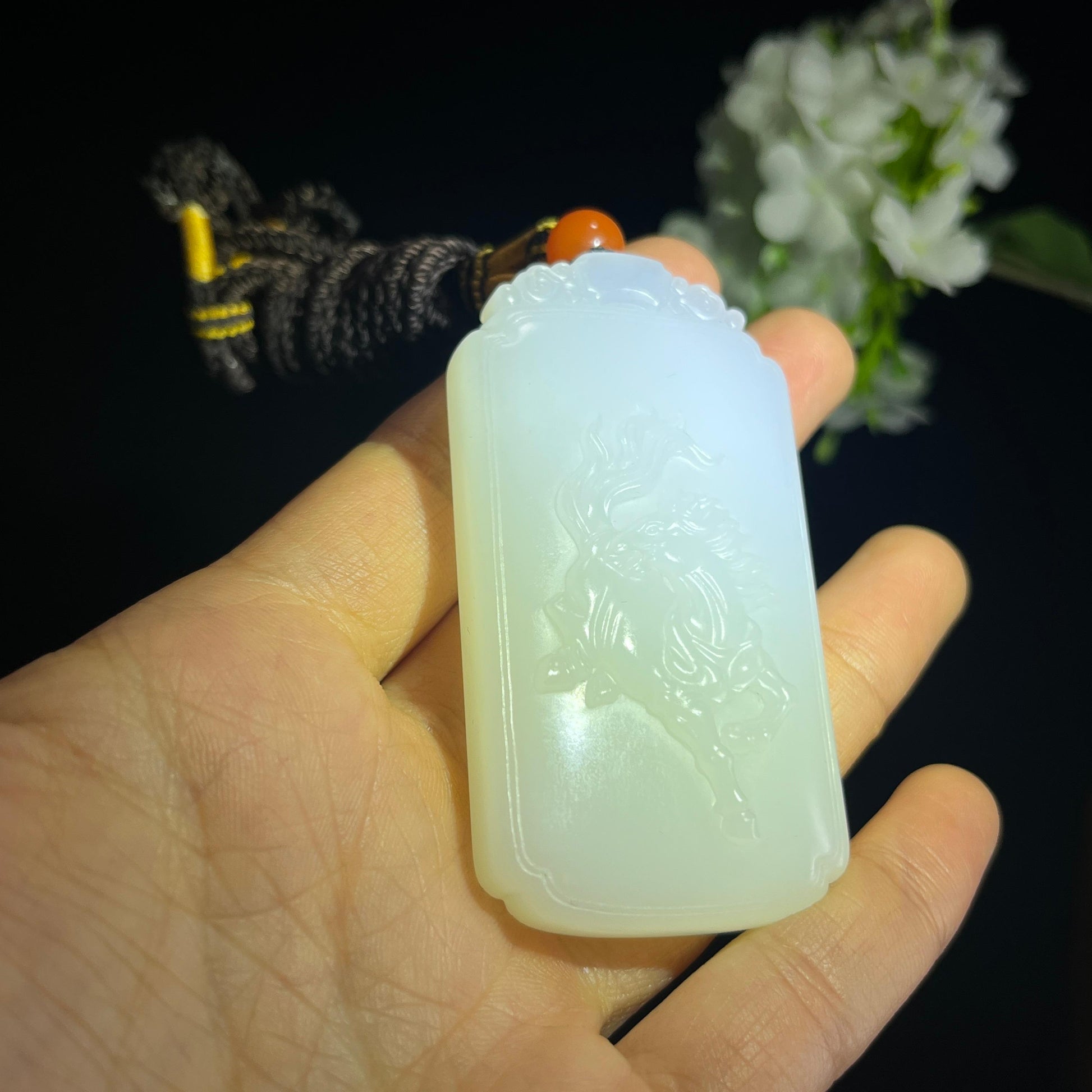 和田玉羊脂白玉“骁腾万里”马雕刻挂件（yc349356）