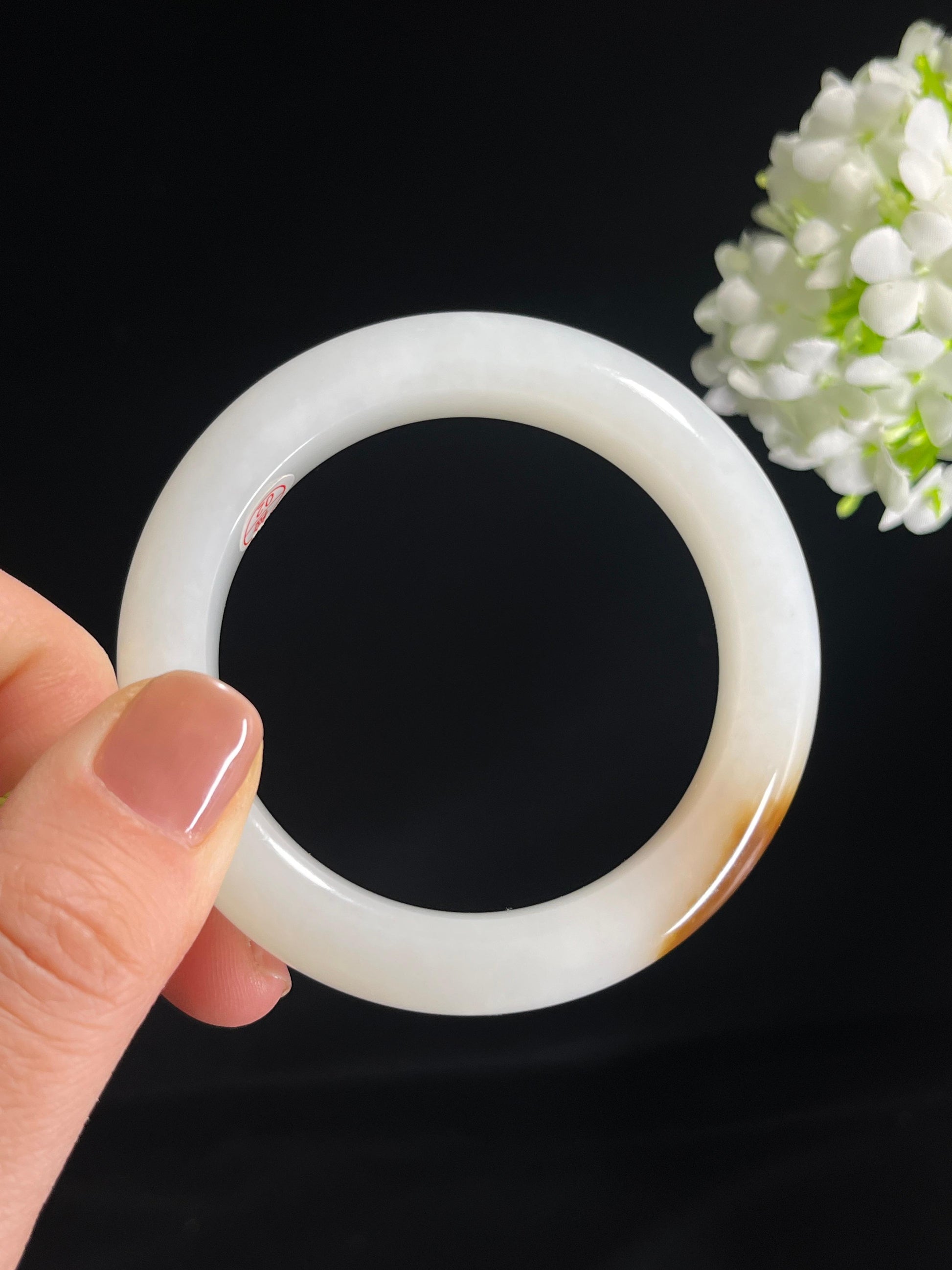 新疆天然和田玉“秋云染”且末糖白手镯（卡55）（yc278269）