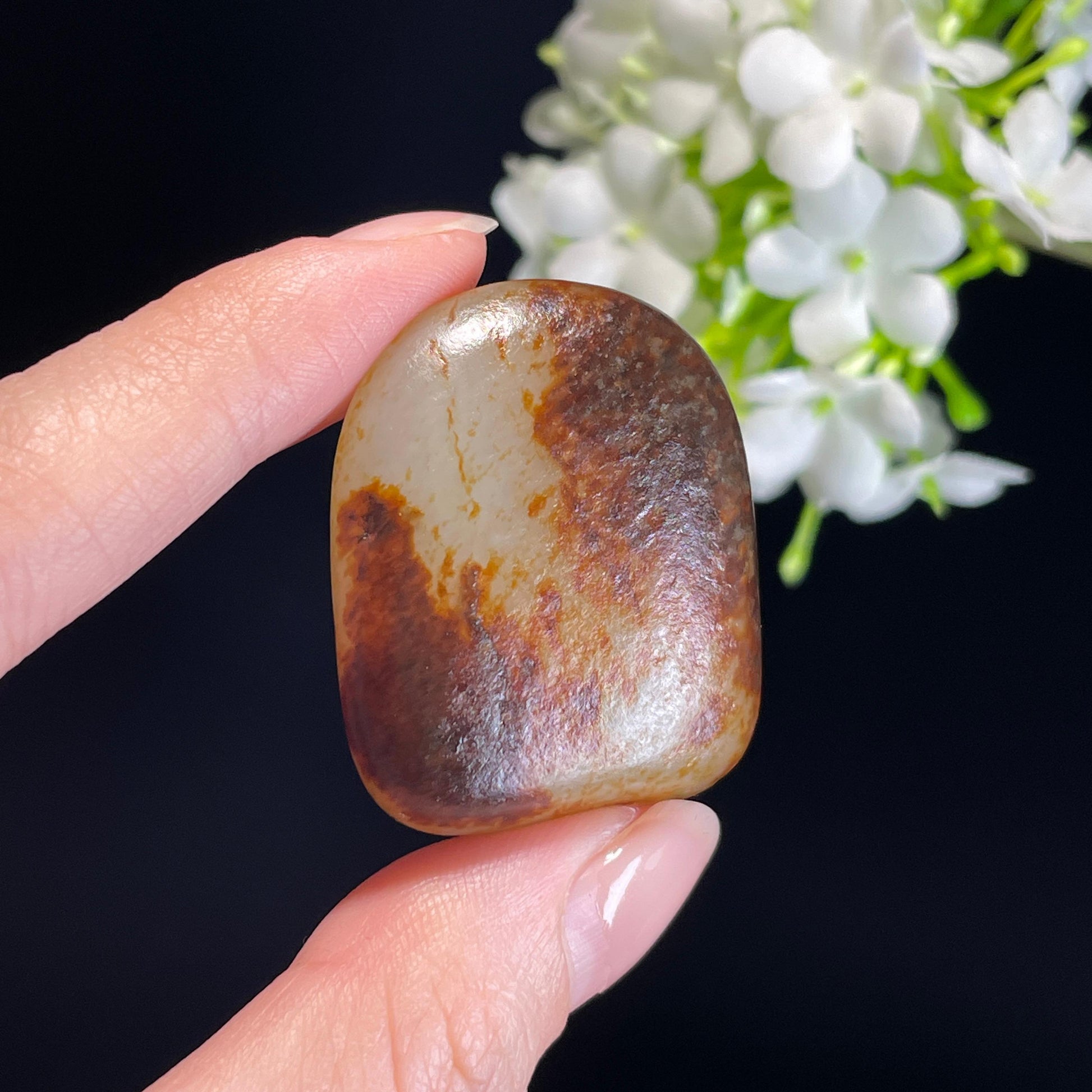 和田玉白玉聚黑红皮籽料（yc338847）