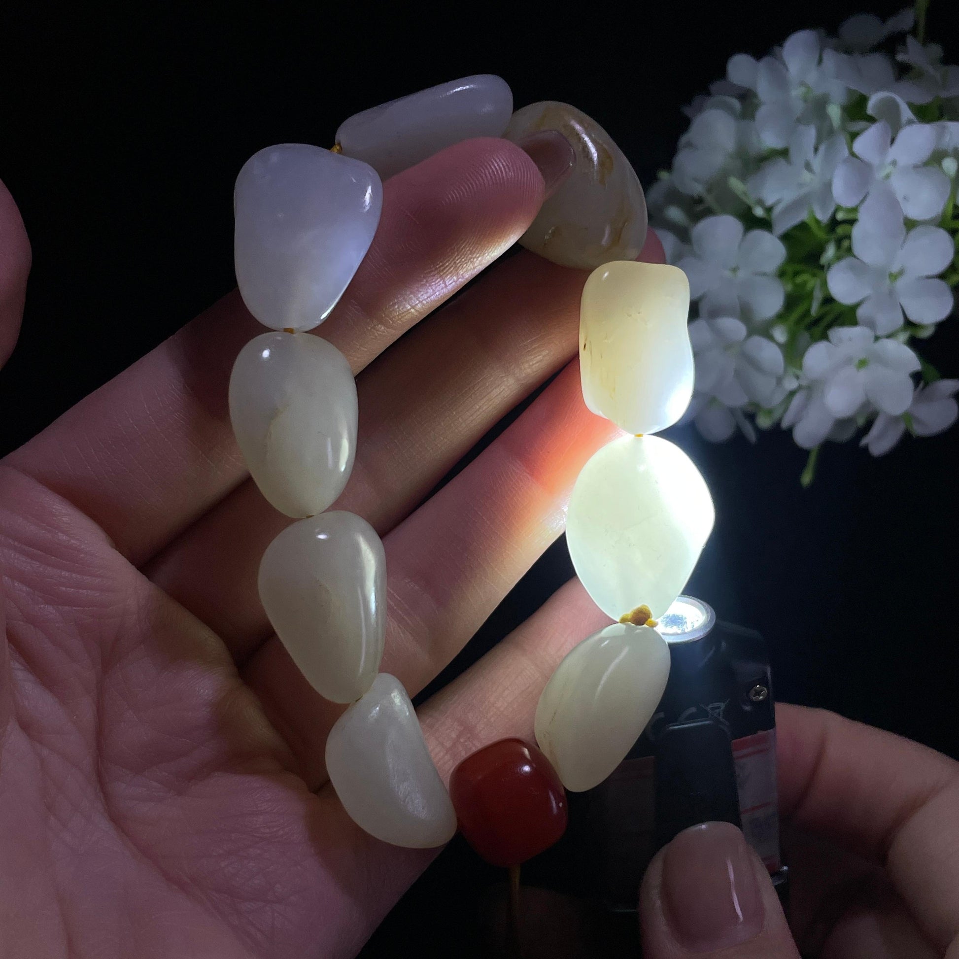 和田玉白玉淡洒金皮原籽手串（yc381896）