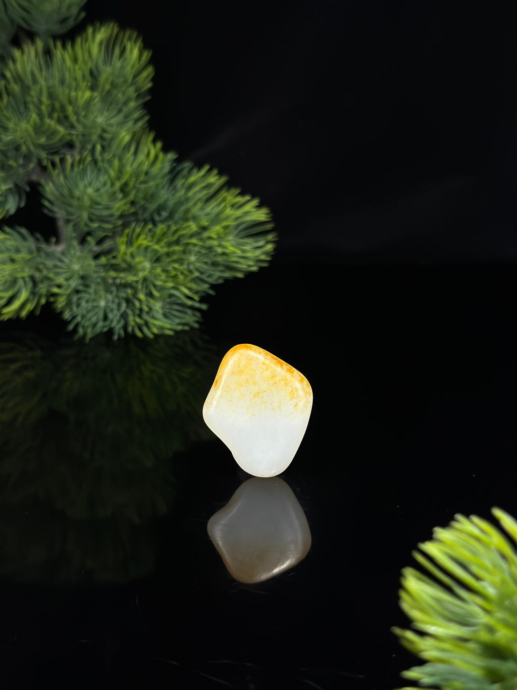 新疆和田玉一级白洒金皮精品挂件籽（yc479267）