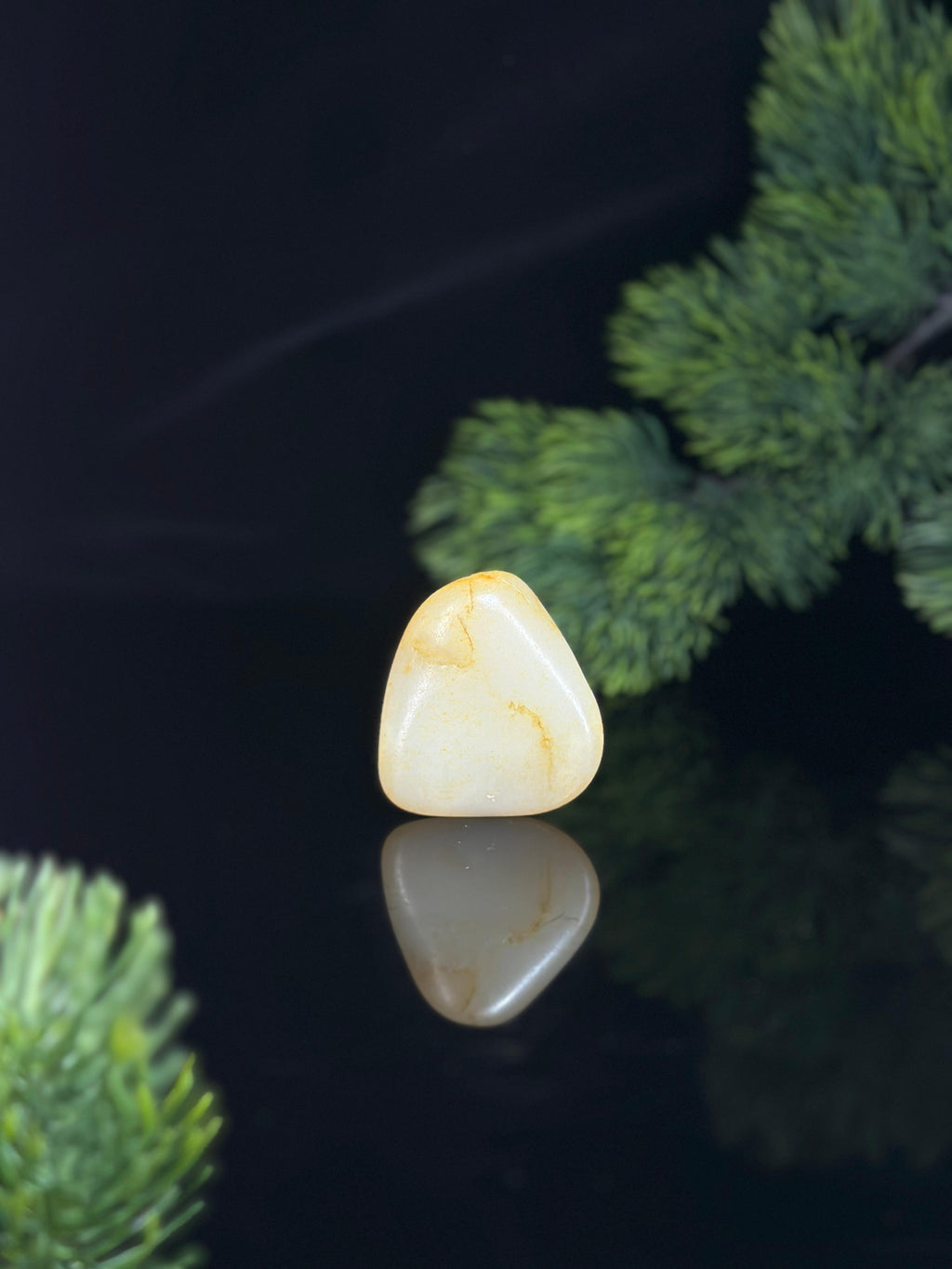 新疆和田玉白玉洒金皮珍品挂件籽（yc495232）