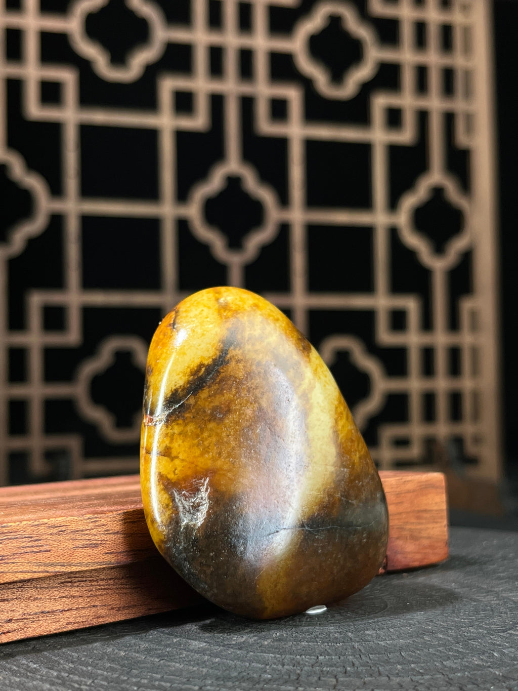 新疆和田玉白玉籽料原石秋梨皮挂件（yc233941）