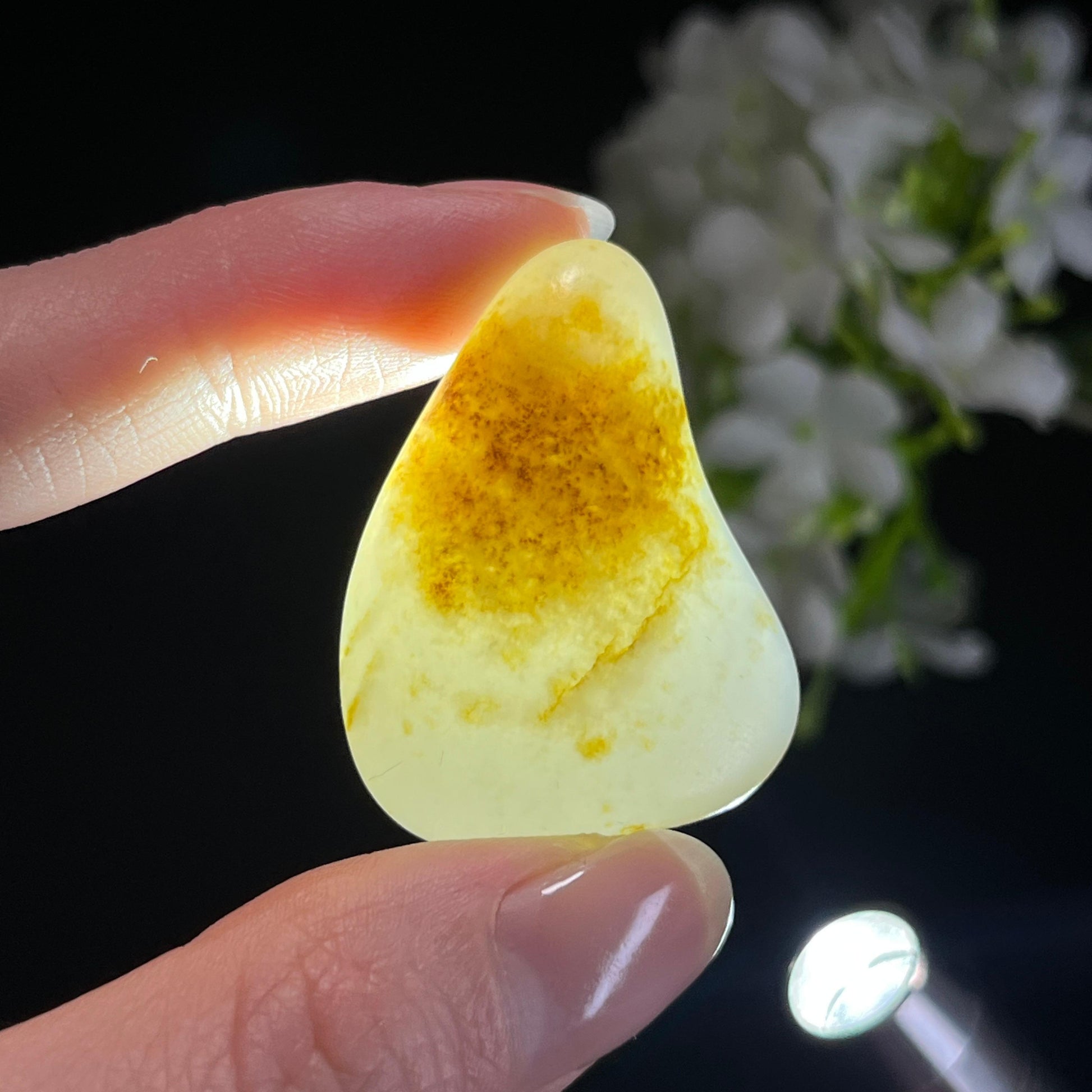 和田玉白玉“金泥落素”聚黄皮籽料（yc337619）
