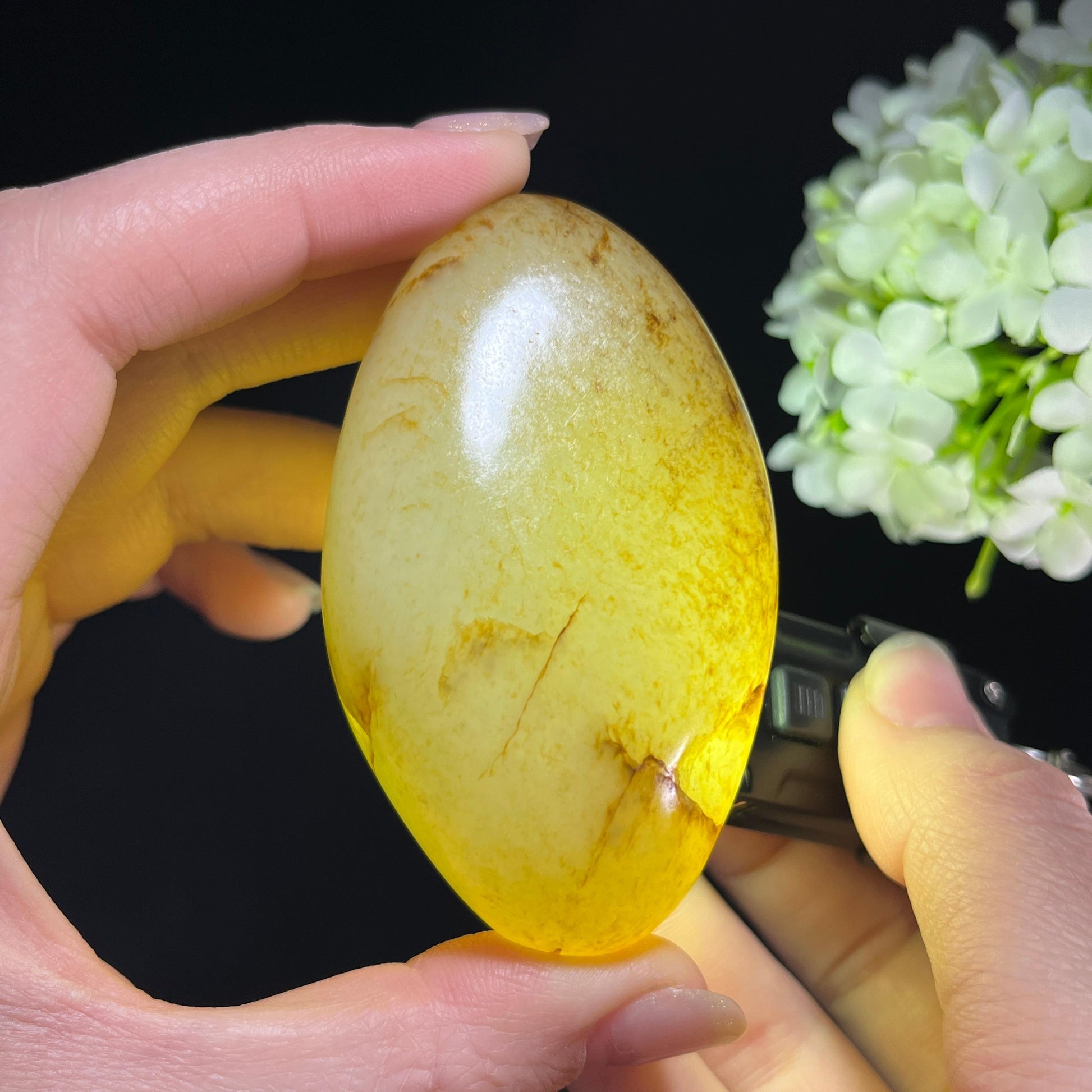 和田玉青白玉“古玉纹霜”黄皮秋梨皮籽料（yc350401）