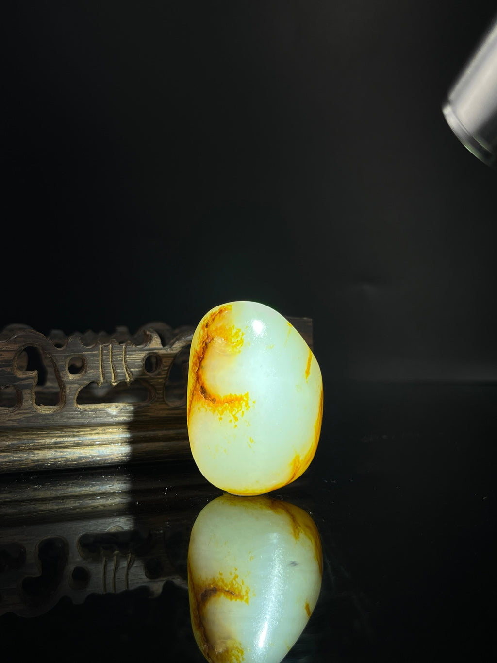 新疆和田白玉洒金皮籽料原石（yc240468）