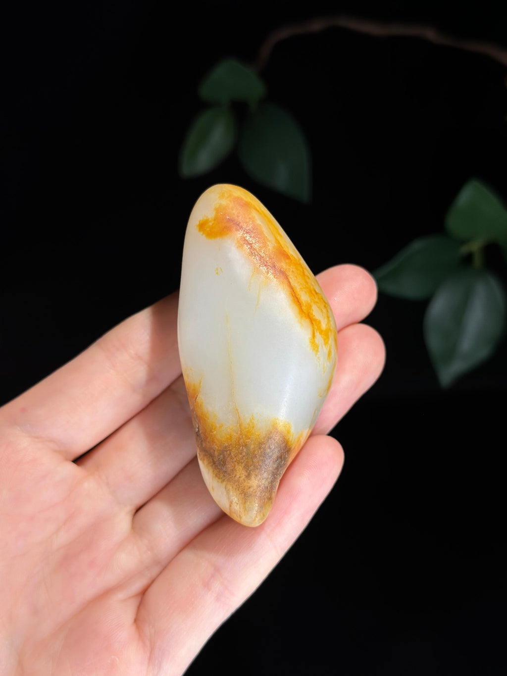 精品新疆和田玉白玉洒金皮籽料（yc775642）