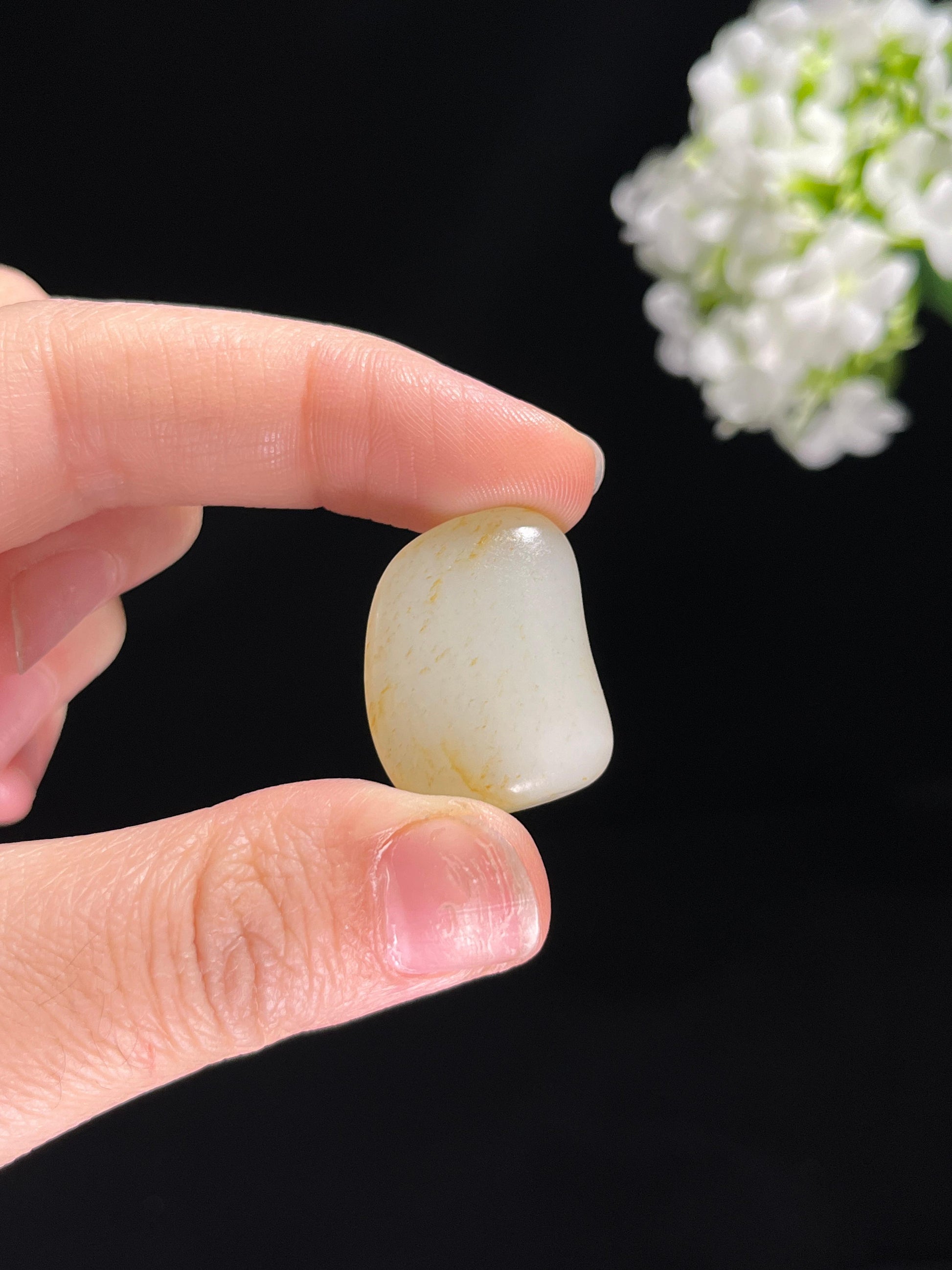 新疆和田玉洒金皮籽料原石（yc255366）