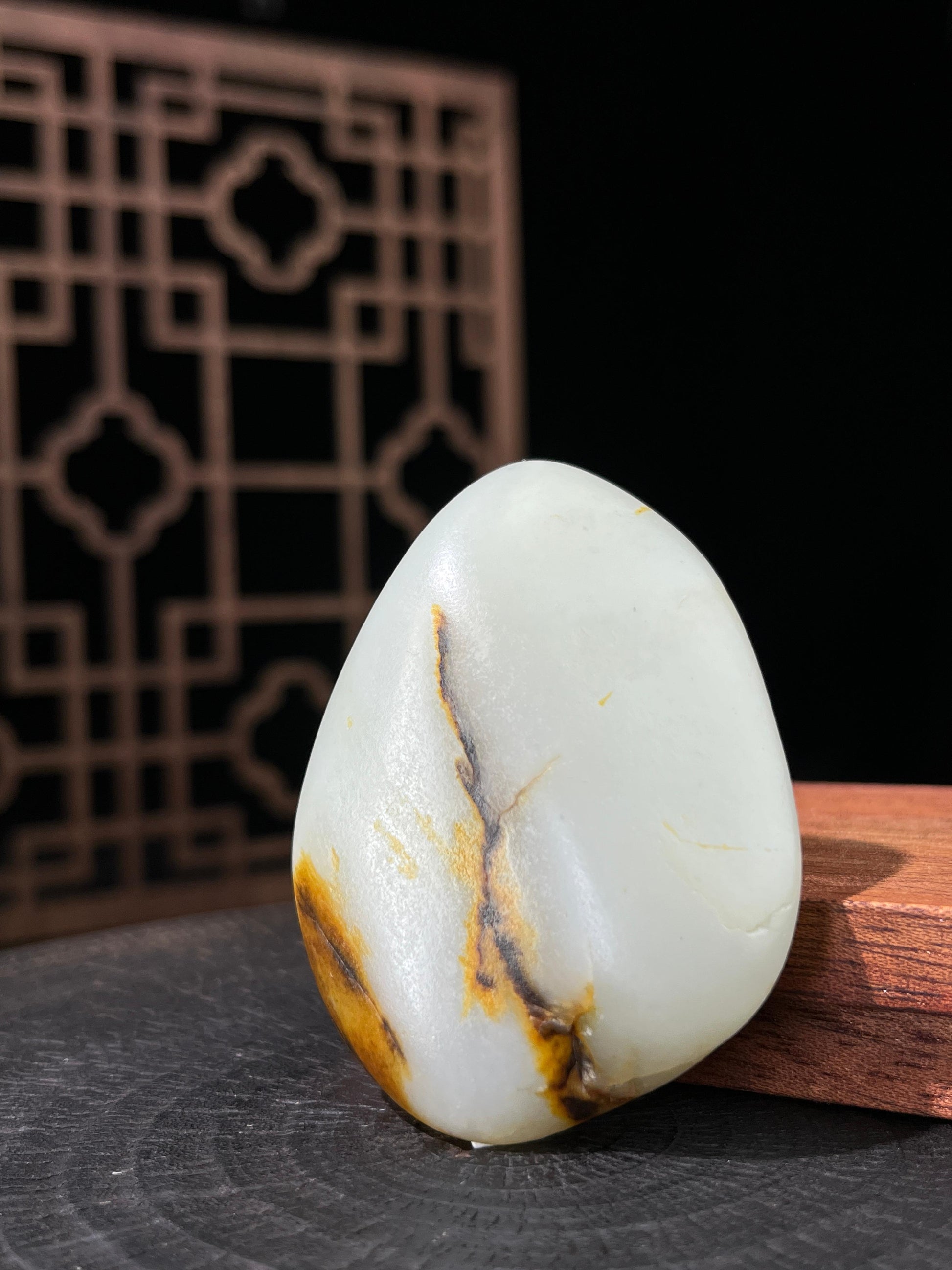 新疆和田玉白玉籽料原石聚黄皮挂件1（yc233743）