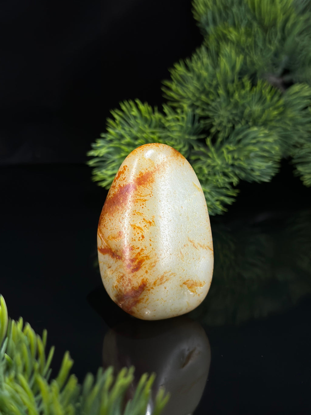新疆和田玉青白玉洒红皮籽料手把件（yc681492）