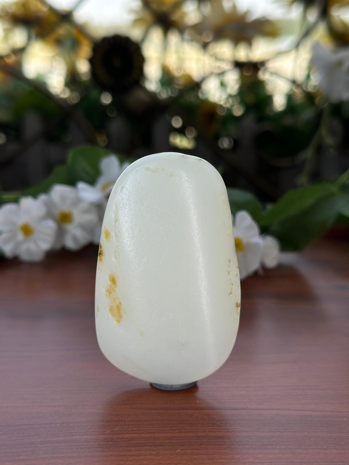 新疆和田玉珍品白玉秋梨皮籽料普贤菩萨挂件（yc709231）