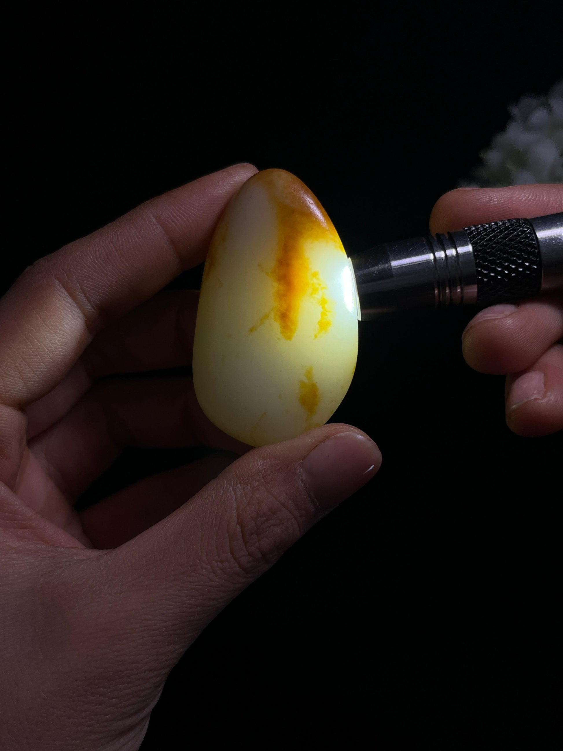 新疆天然和田玉籽料原石挂件（yc263726）