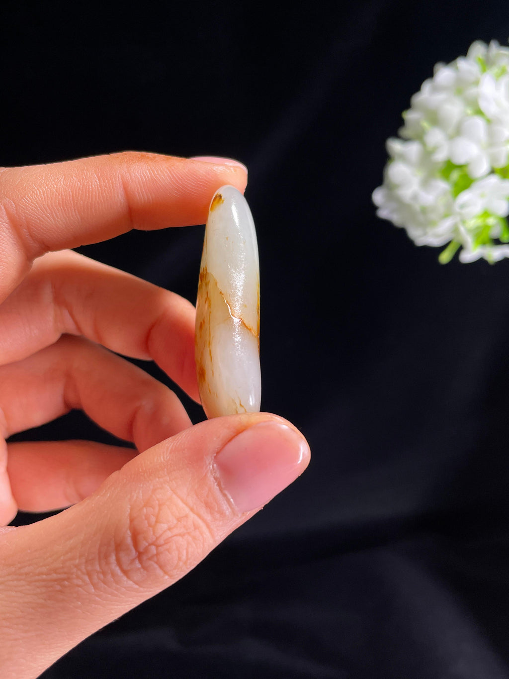 和田玉白玉聚红皮籽料原石（yc265492）